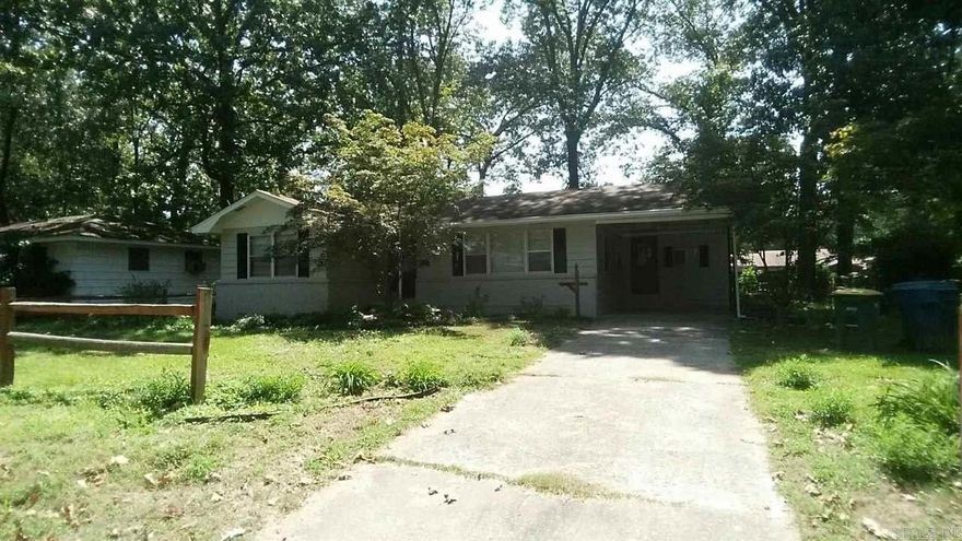 Totally renovated Southwest Little Rock home for rent! Very cute home with 3 bedrooms, 1.5 bath, updates throughout and conveniently located!