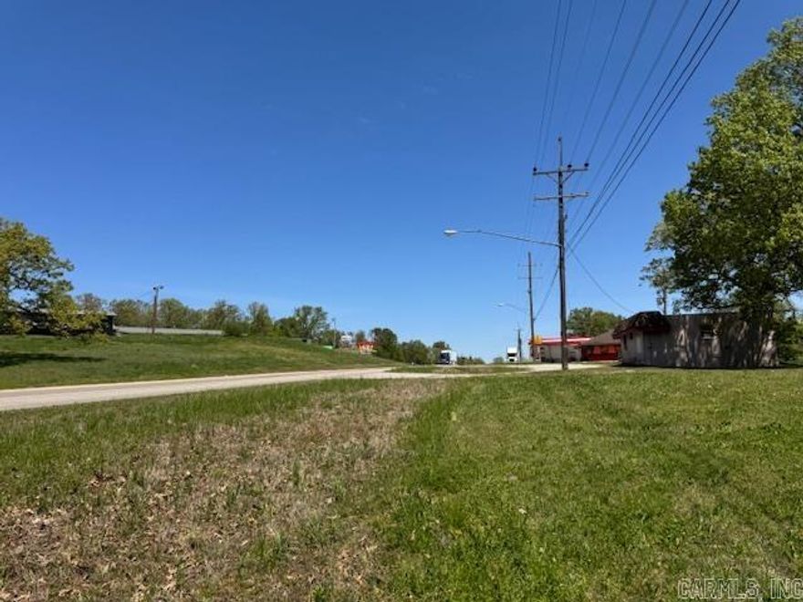 COMMERCIAL LOT WITH HIGH VISIBILITY!  1.6 acres located on Hwy. 67 North, within the city limits Pocahontas, AR with very high traffic flow and great visibility.  With 237 ft. of highway frontage, this is an excellent location to build for your new or existing business.