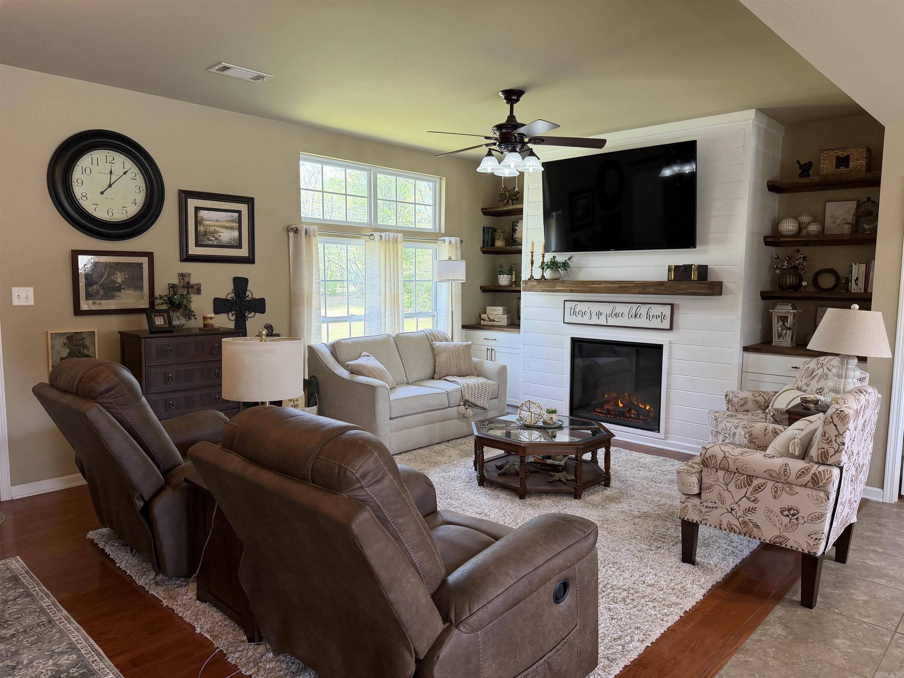 Olivia Estates - Residential