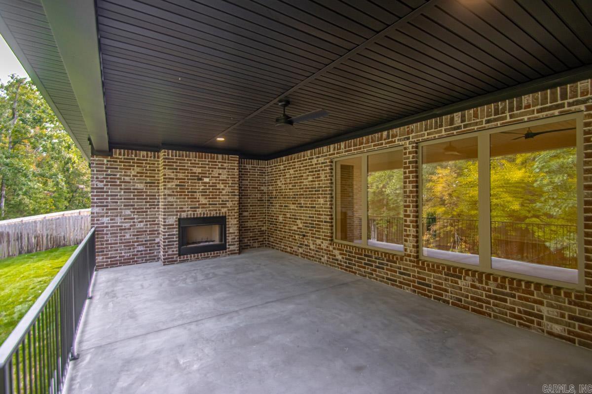 CHENAL VALLEY CORLAY COURT - Residential