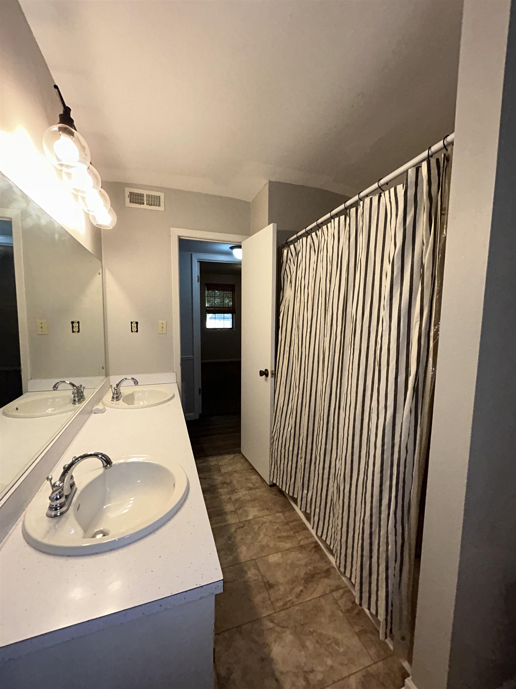 KINGWOOD ADD - Residential