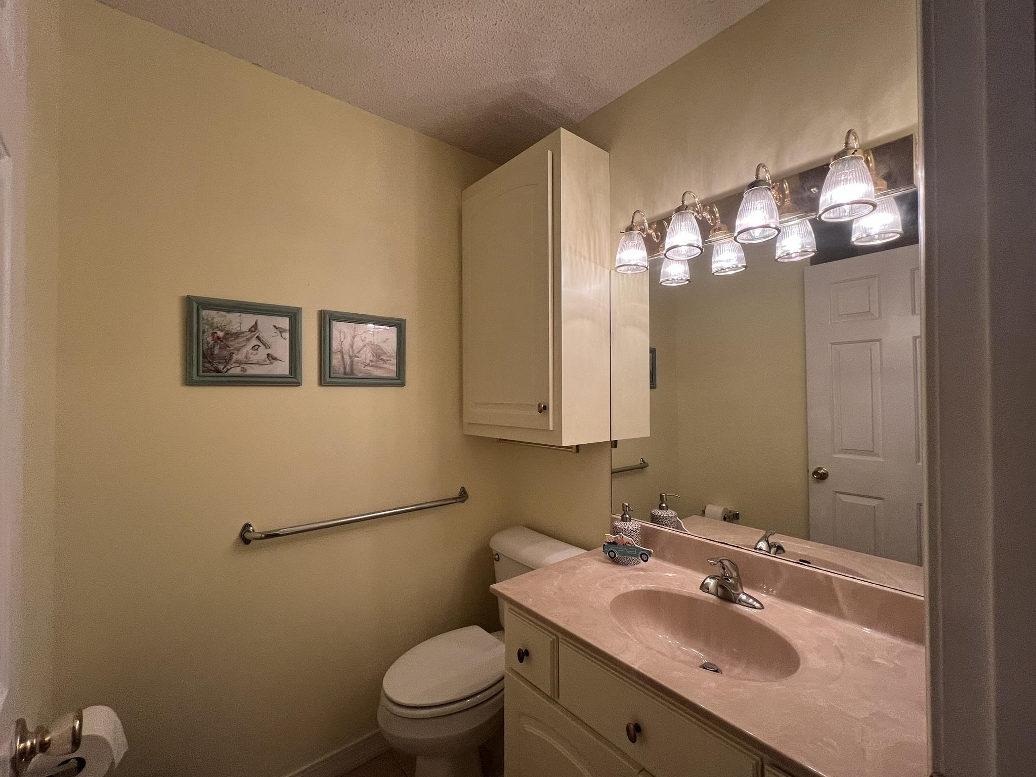 CHEROKEE COURTS - Residential