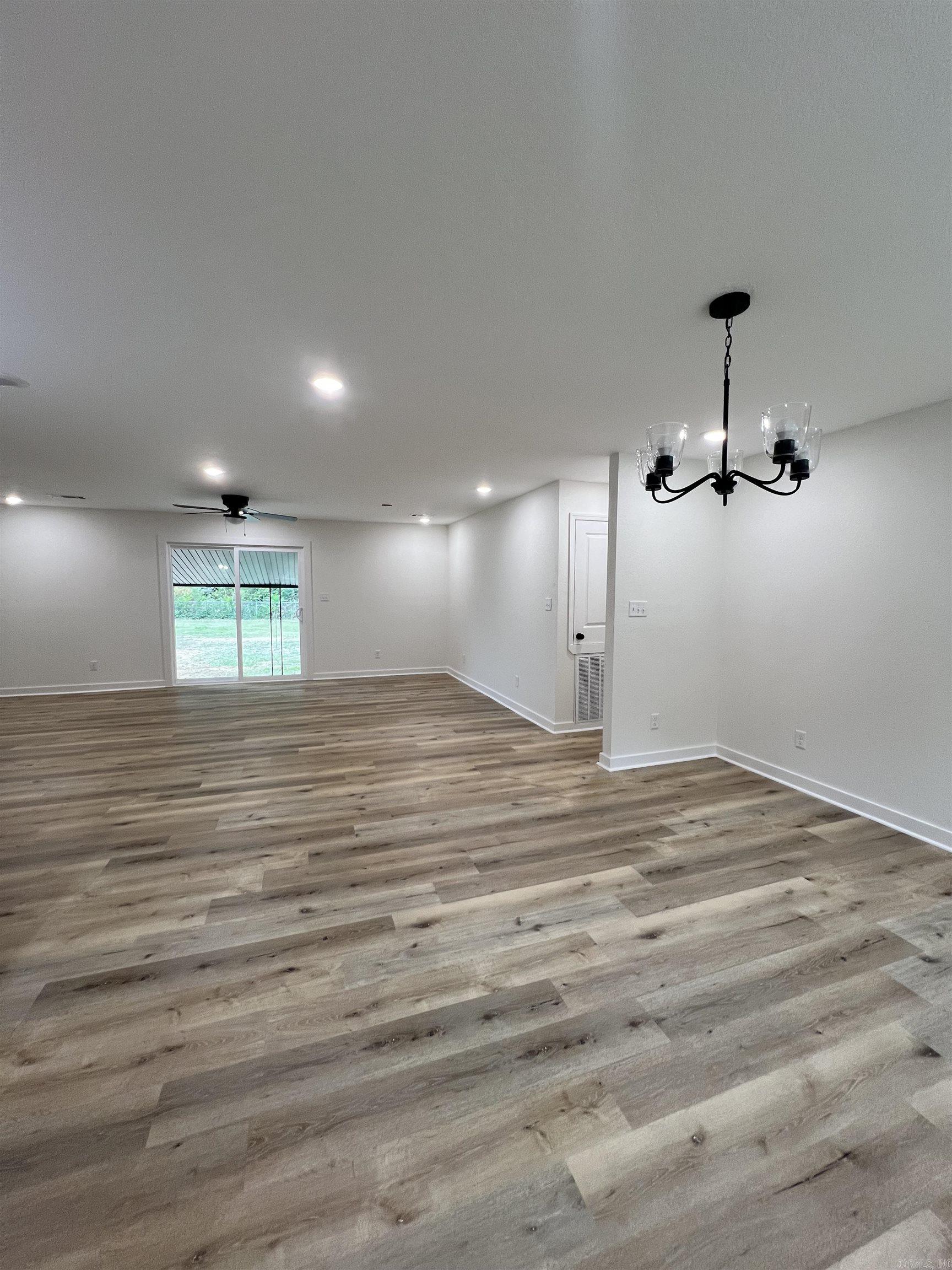 Searcy Outlots - Residential