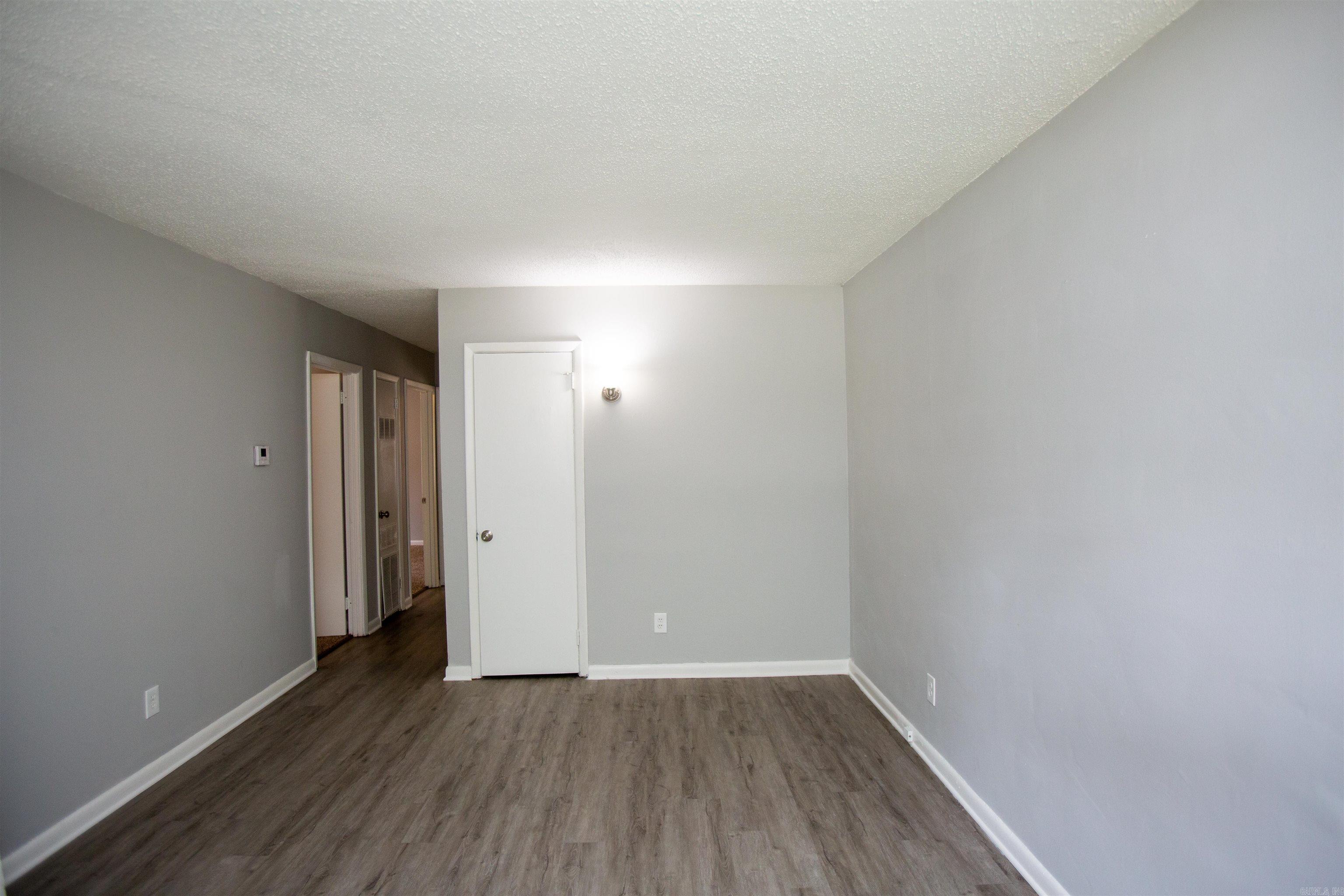 STONEGATE - Residential