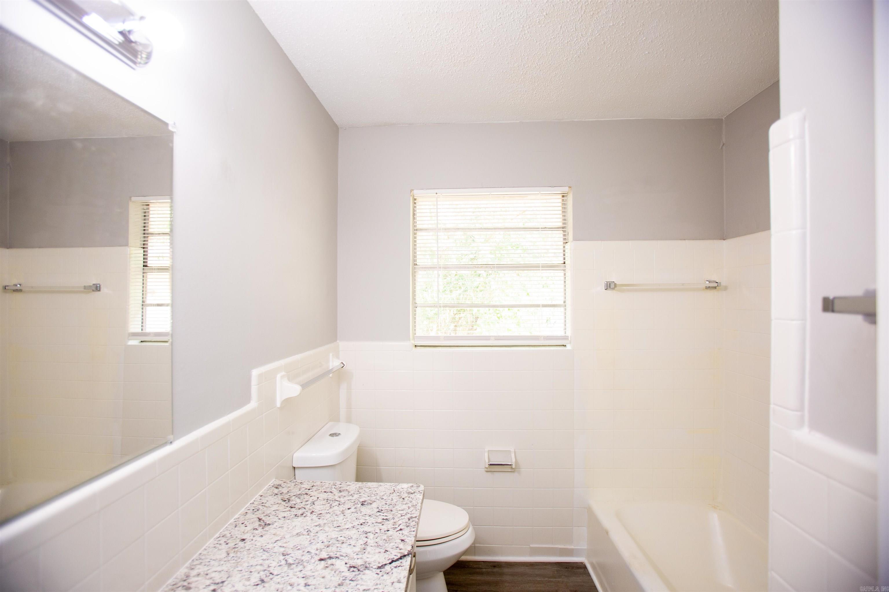 STONEGATE - Residential