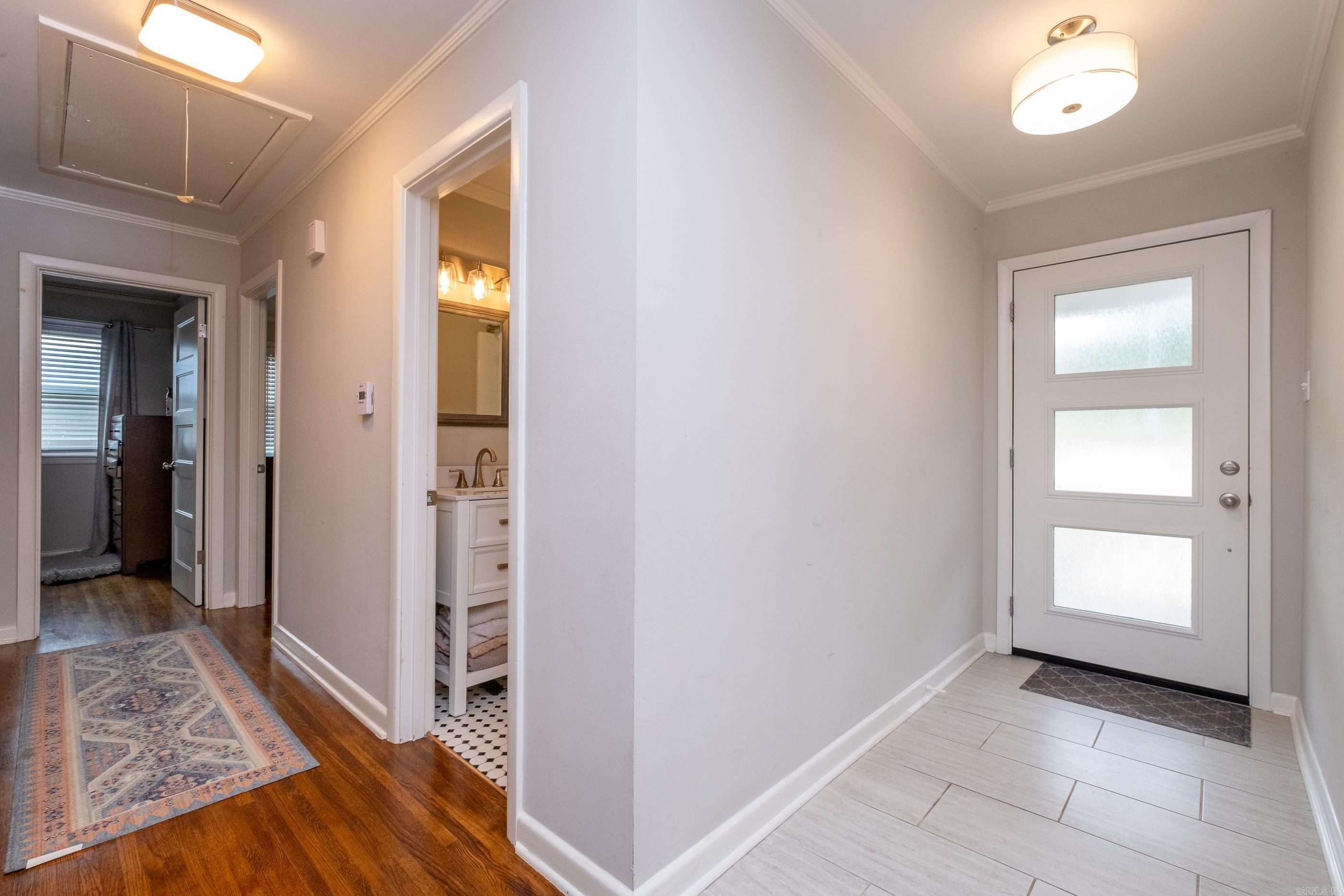 KINGWOOD PLACE - Residential