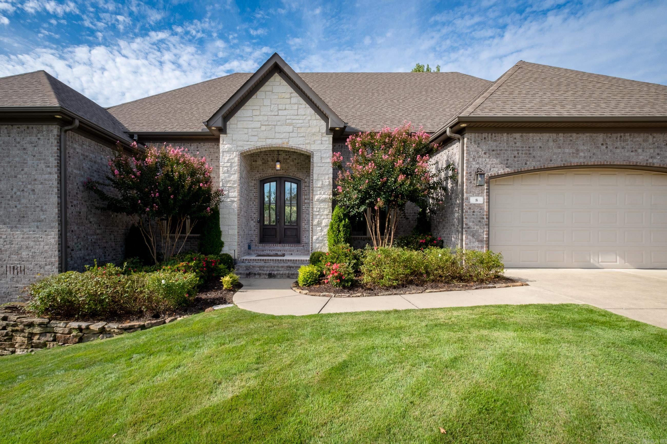 WOODLANDS EDGE - Residential