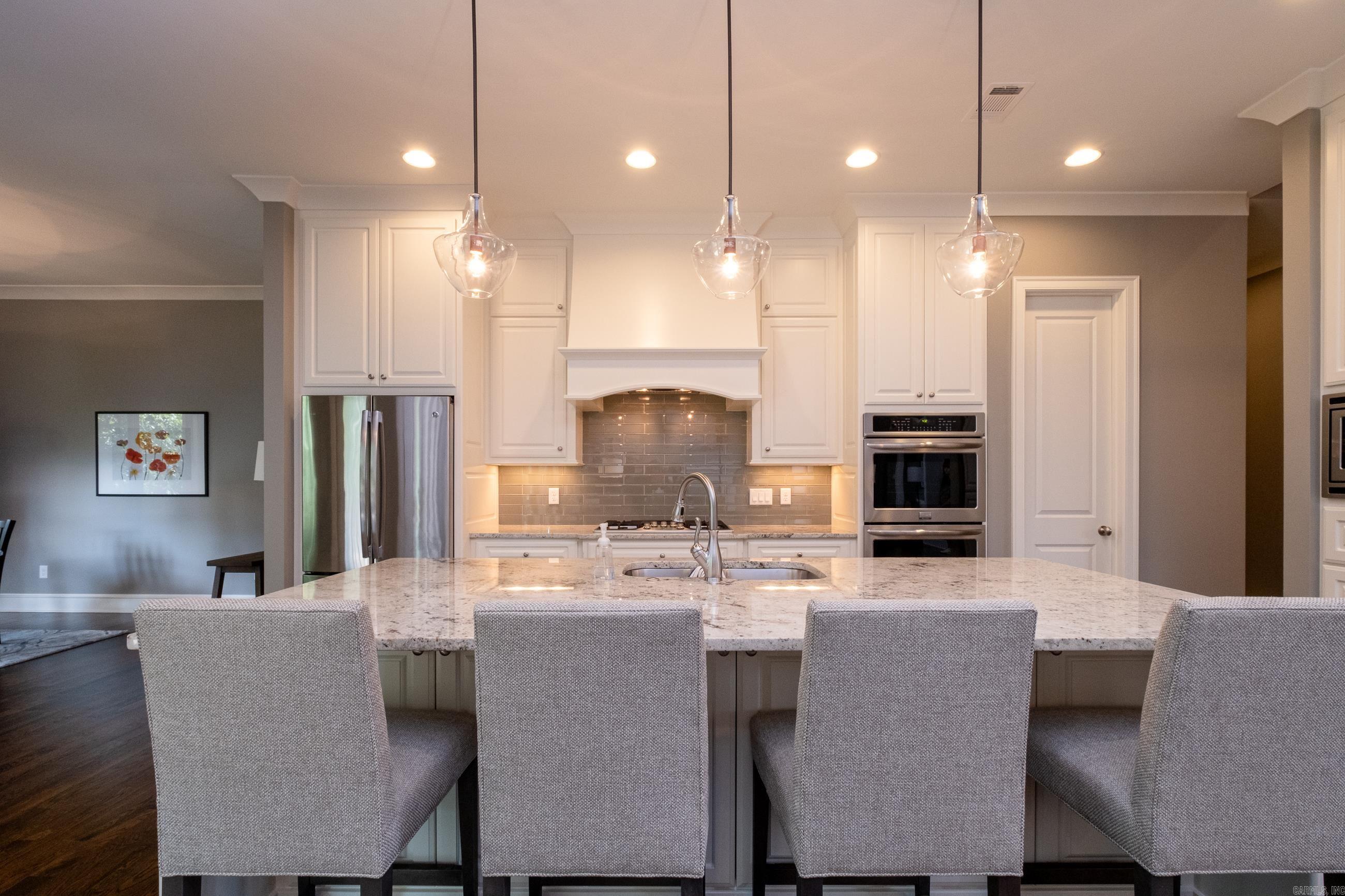 WOODLANDS EDGE - Residential