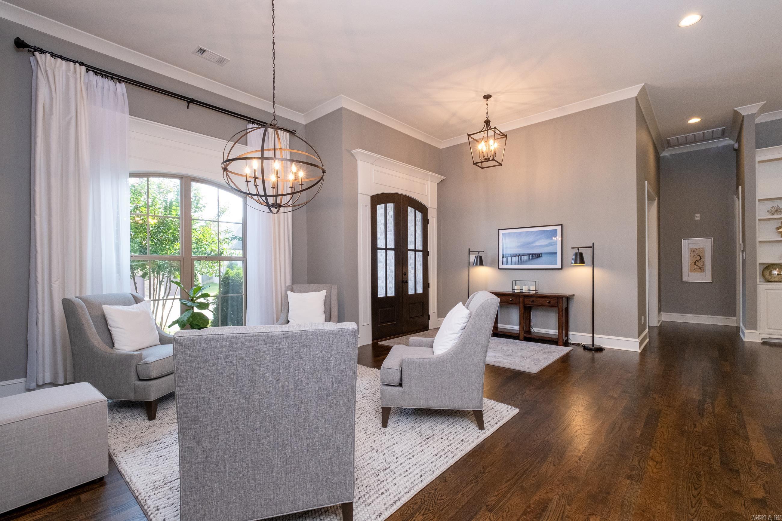 WOODLANDS EDGE - Residential