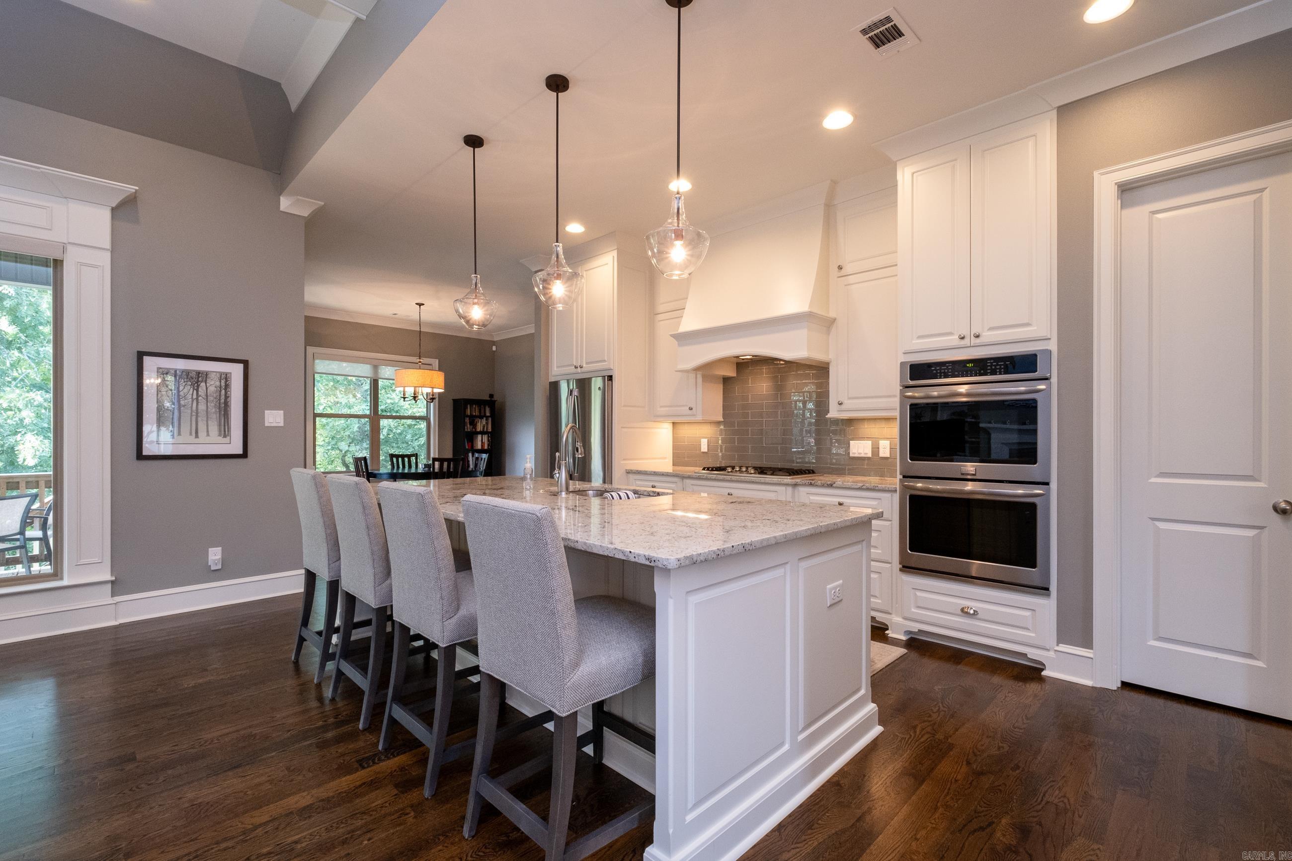 WOODLANDS EDGE - Residential