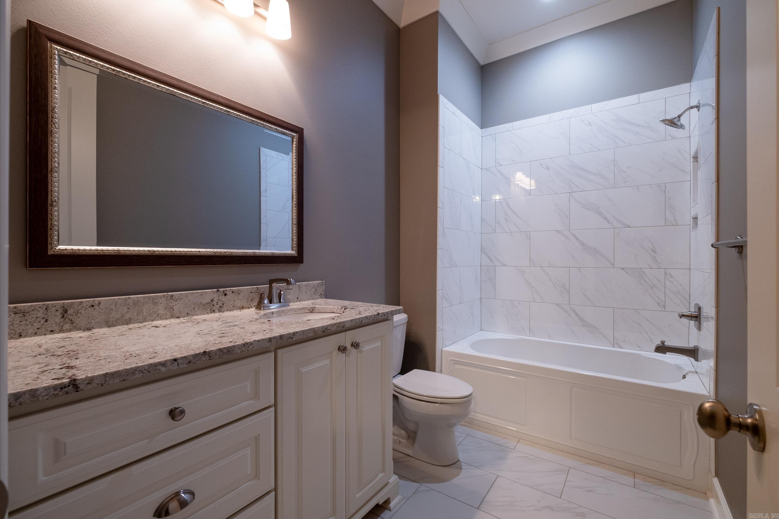 WOODLANDS EDGE - Residential