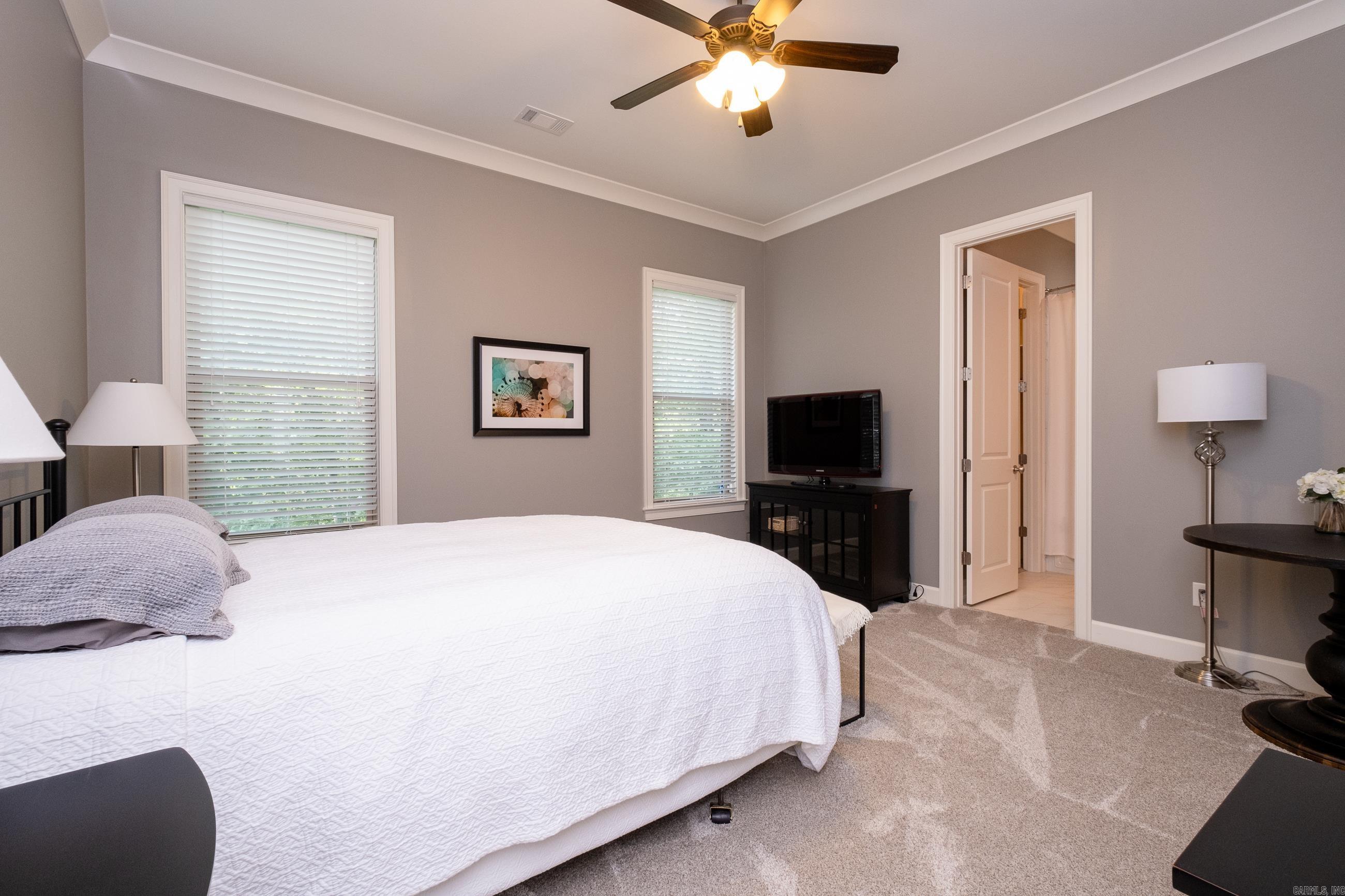 WOODLANDS EDGE - Residential