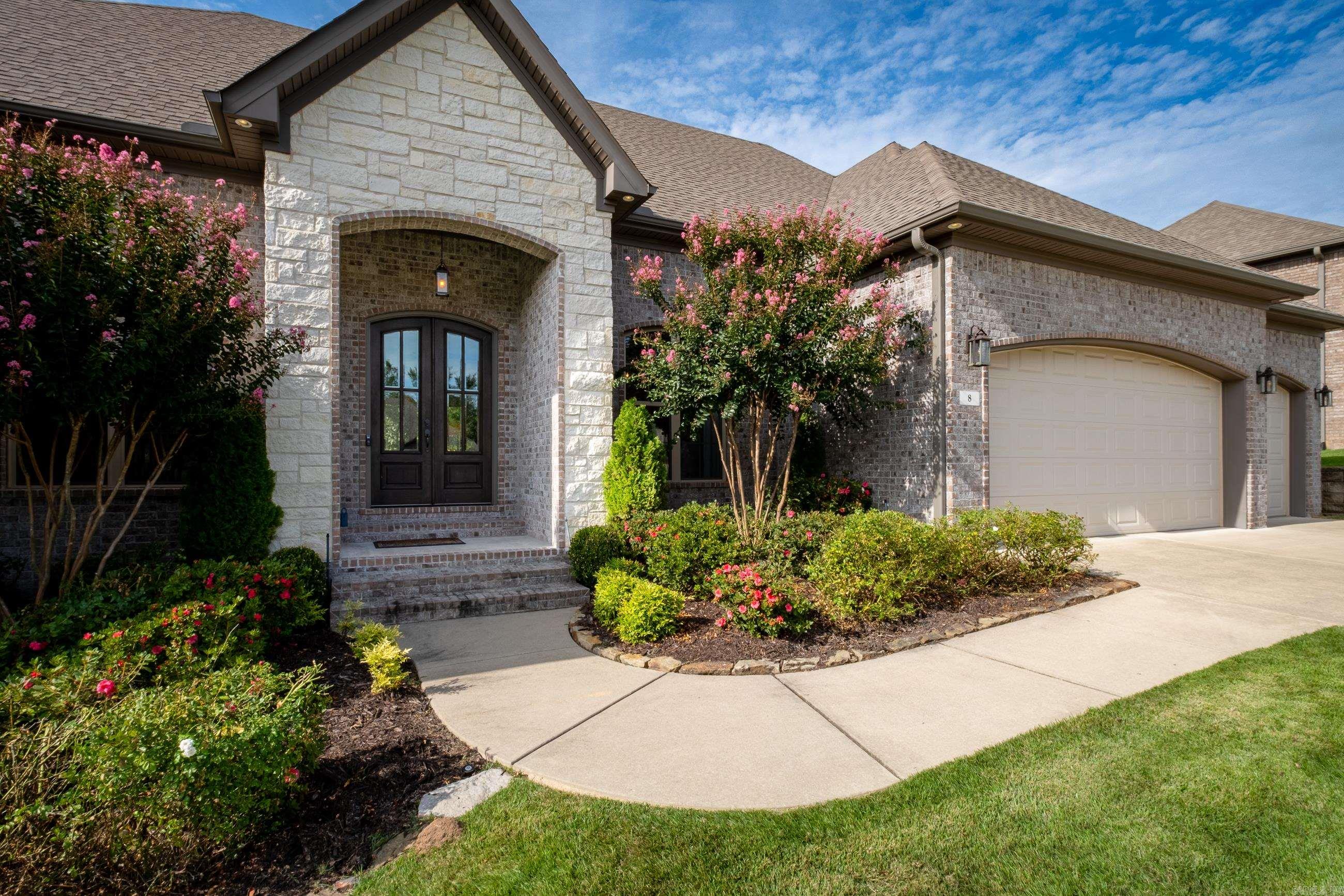 WOODLANDS EDGE - Residential