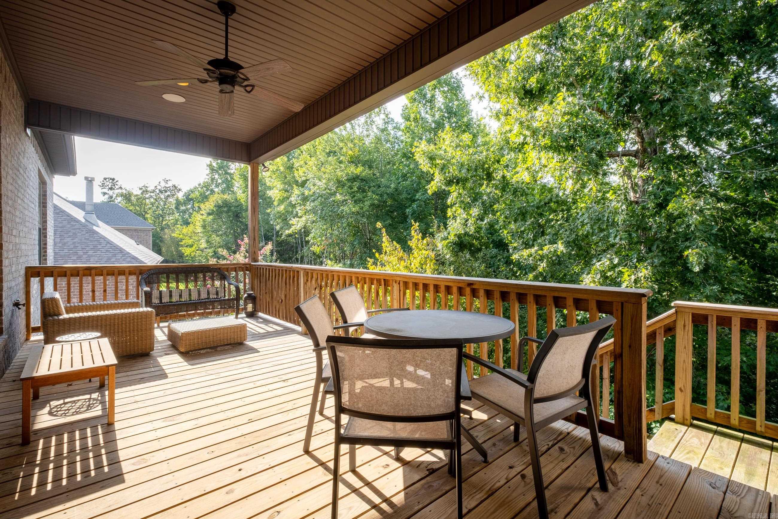 WOODLANDS EDGE - Residential