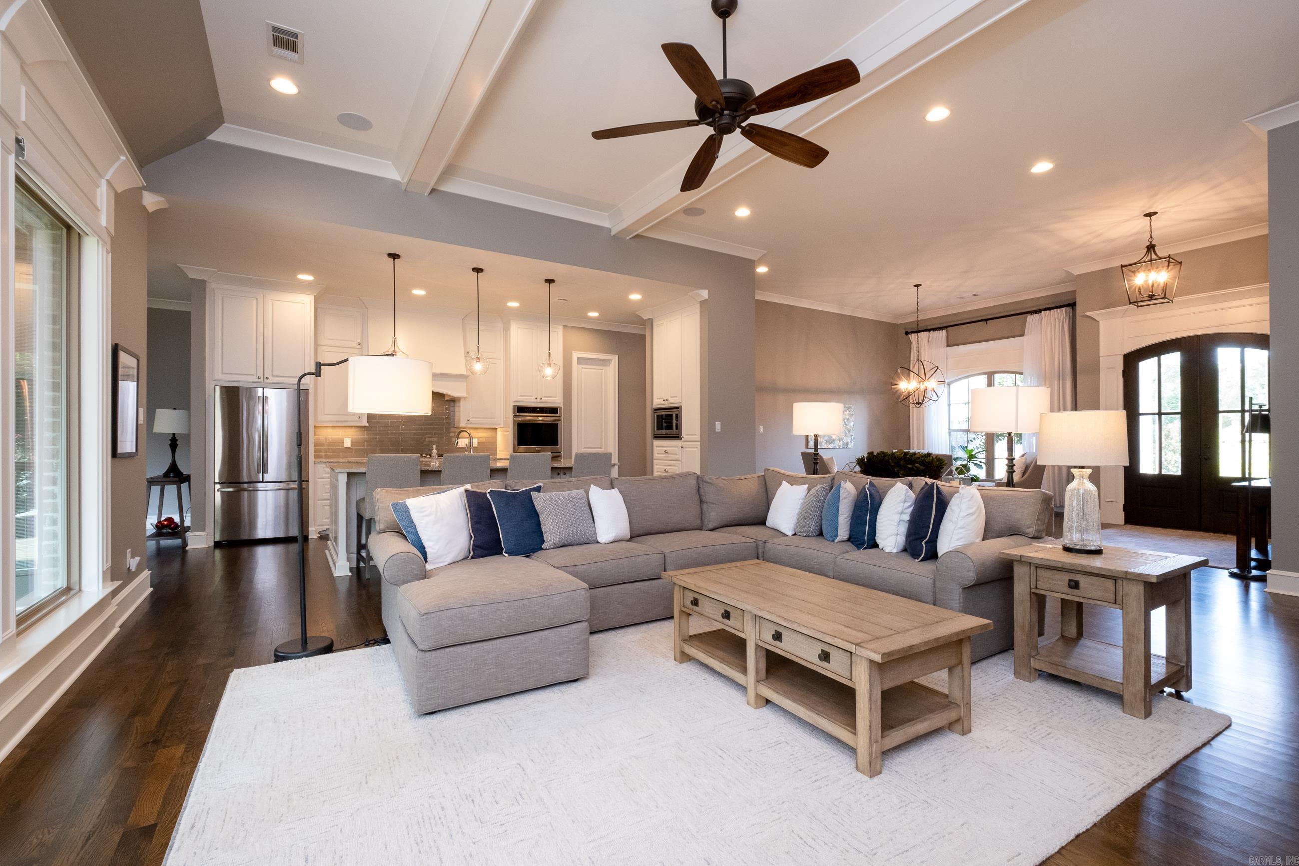 WOODLANDS EDGE - Residential