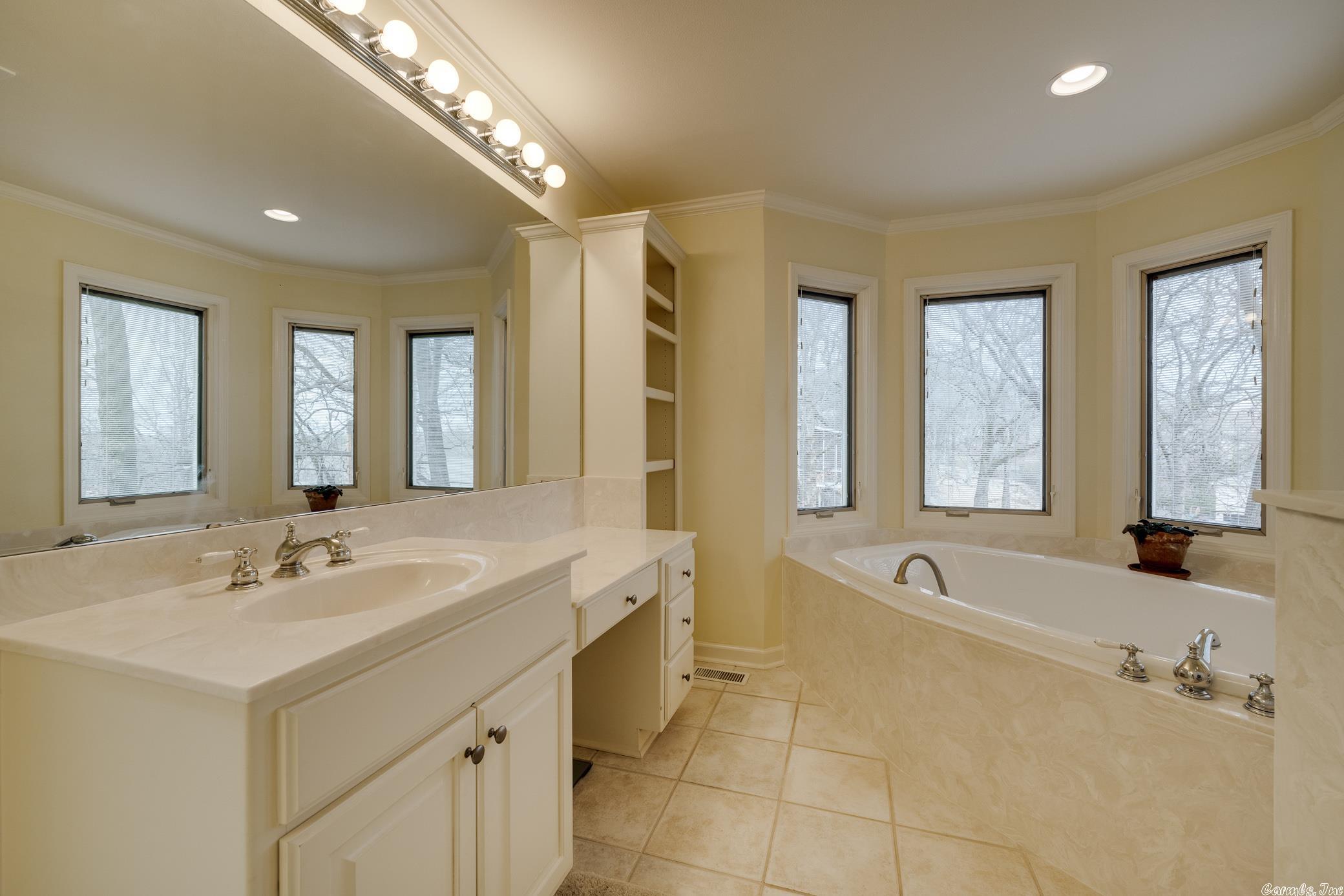 OVERBROOK - Residential