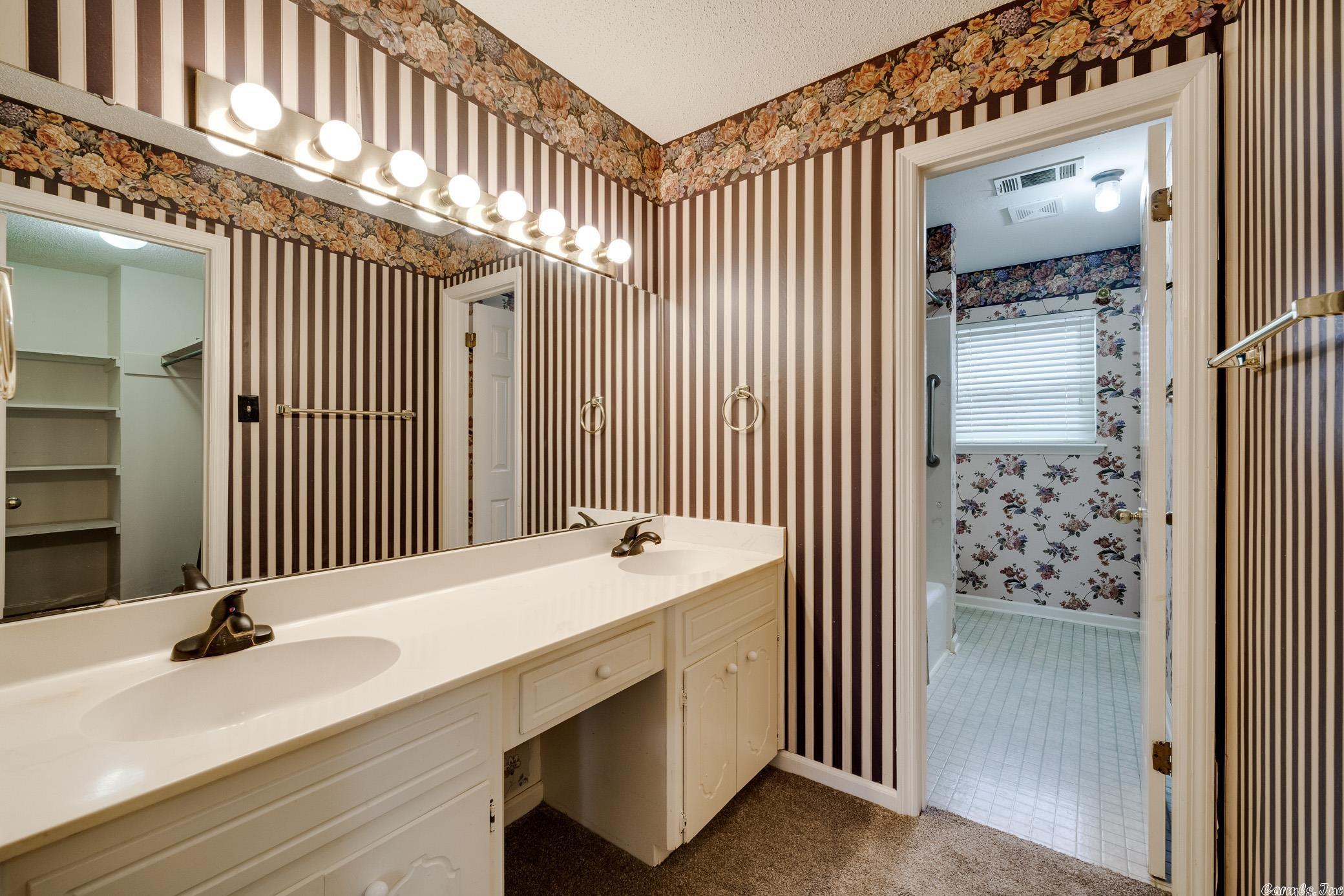 OVERBROOK - Residential