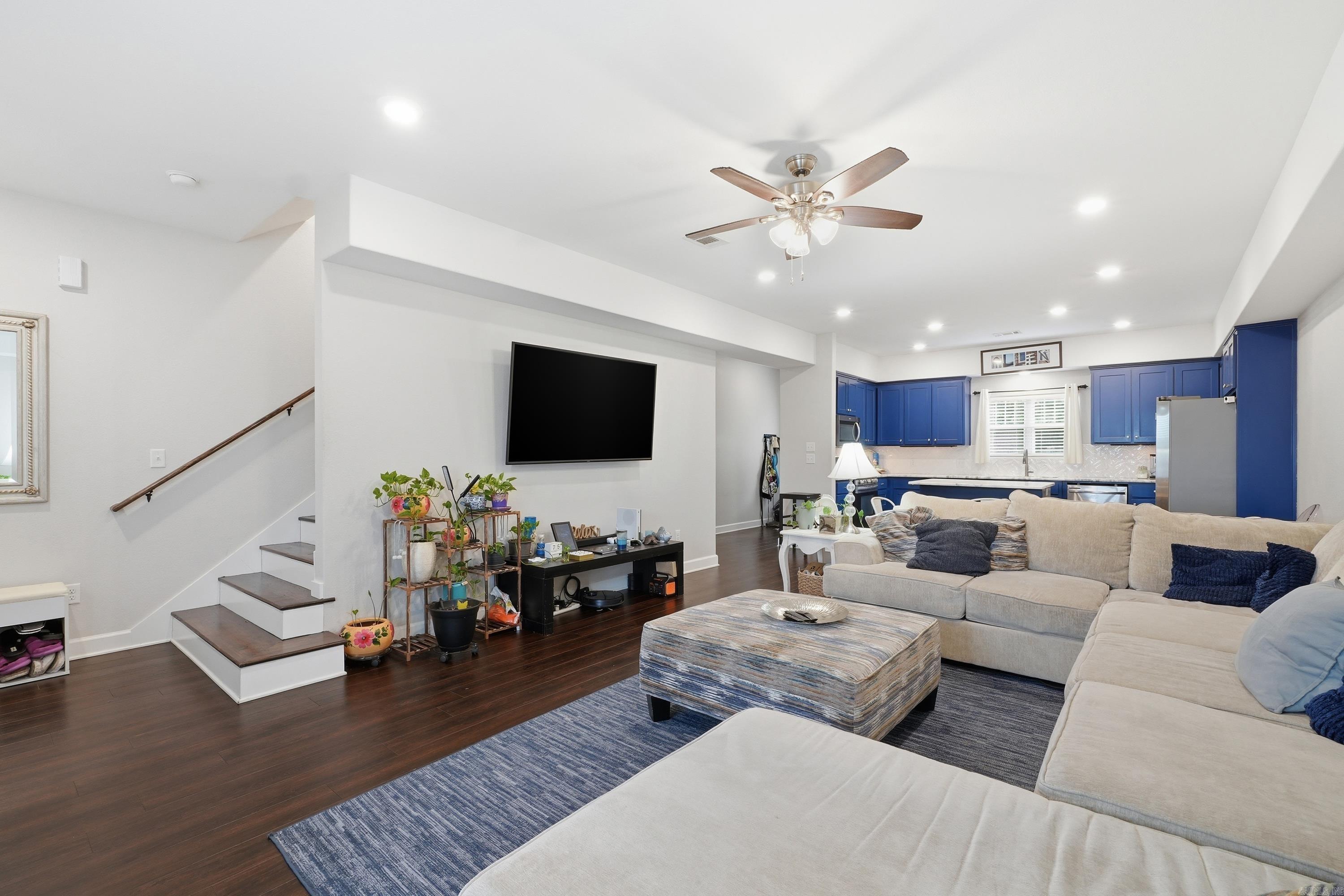 RICHLAND HILLS - Residential