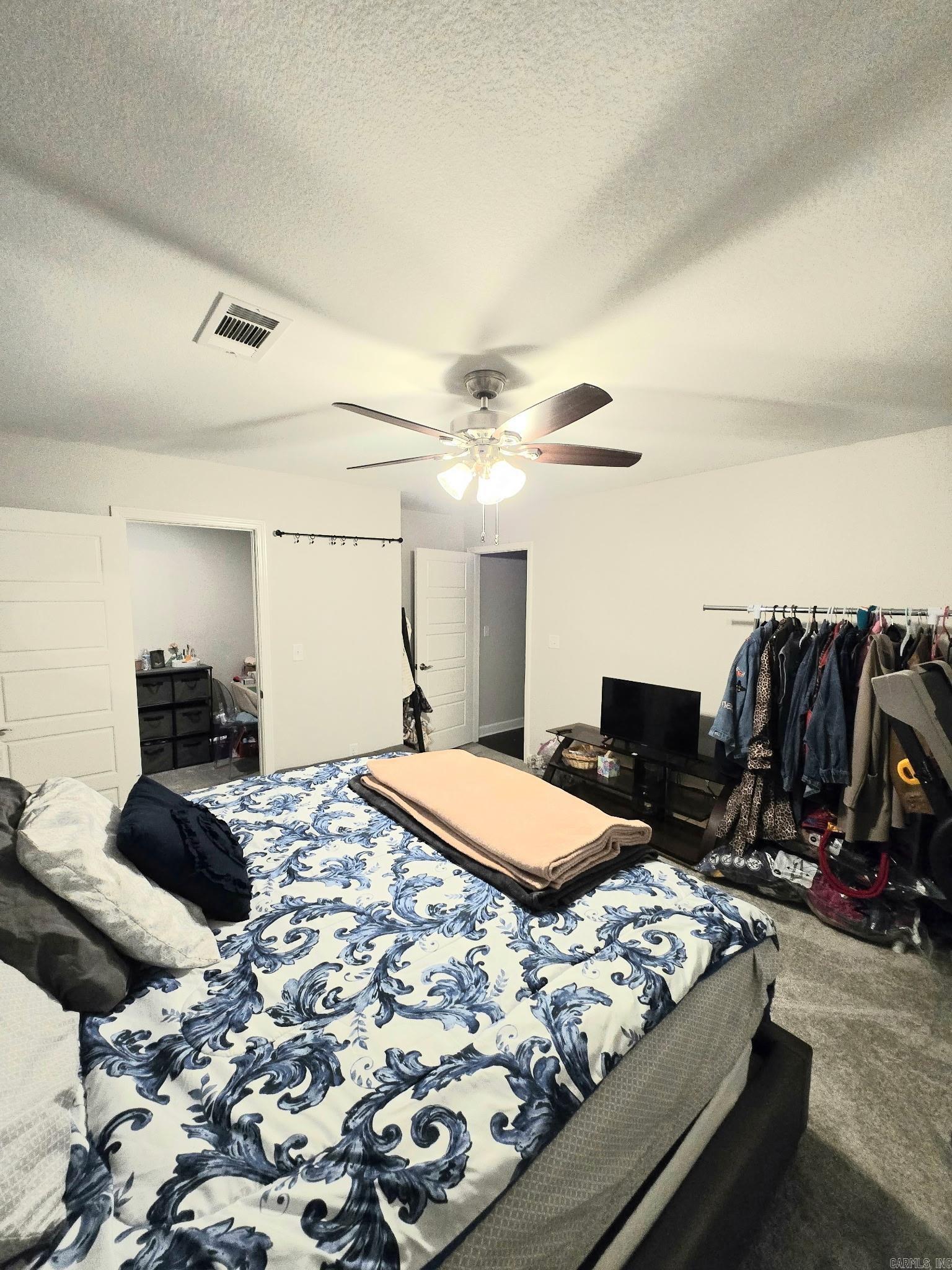 RICHLAND HILLS - Residential