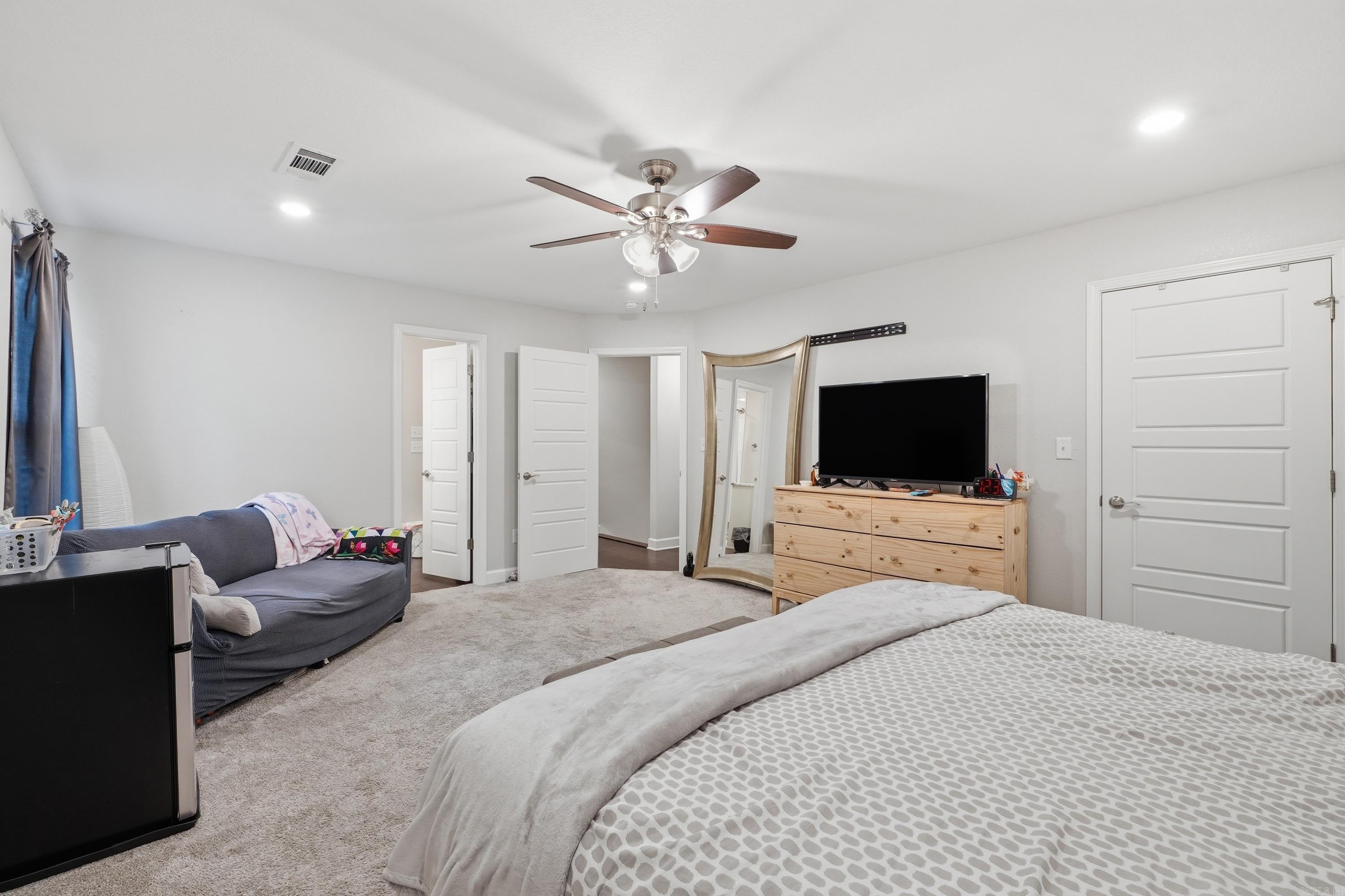 RICHLAND HILLS - Residential