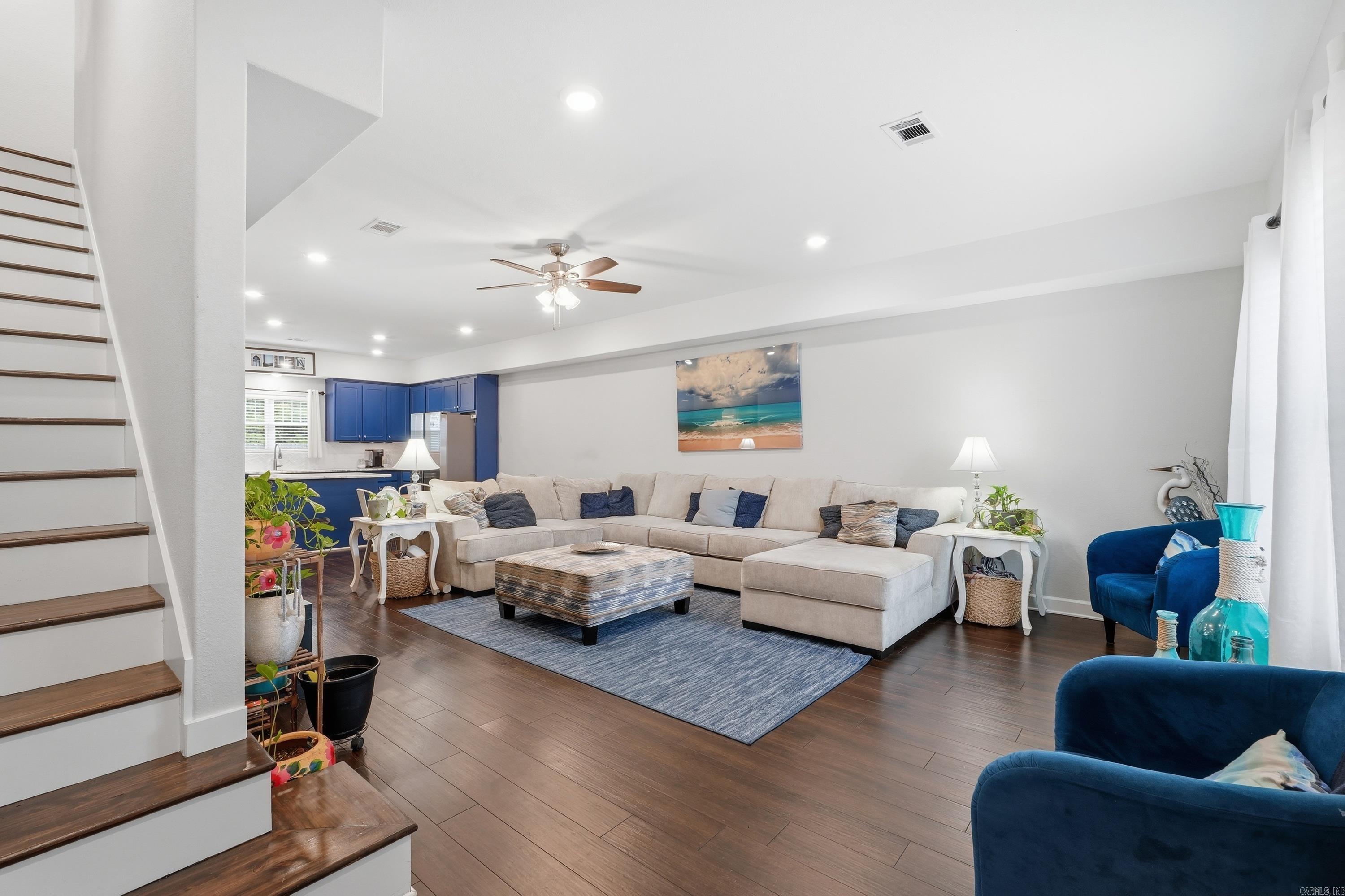 RICHLAND HILLS - Residential