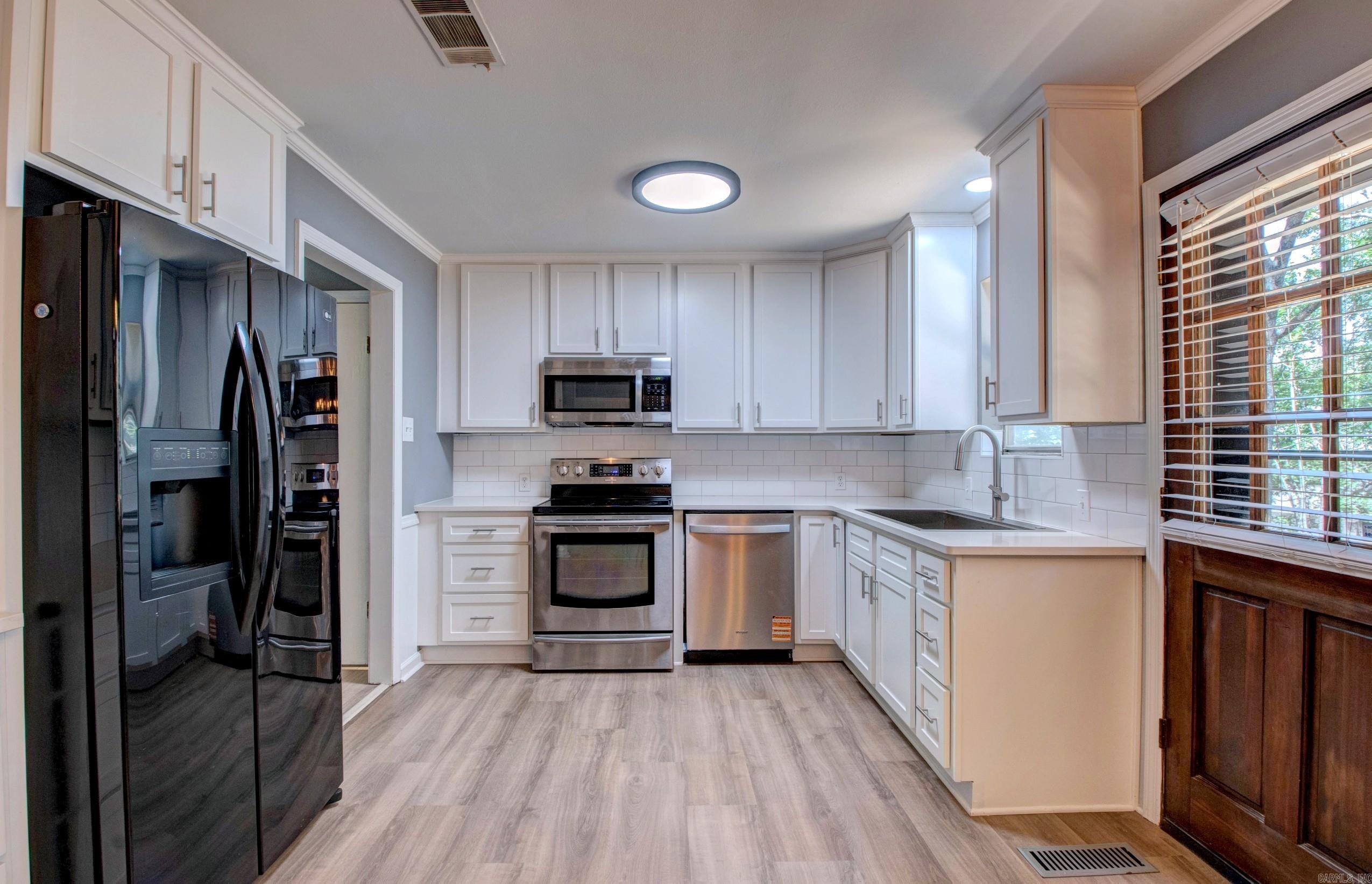 TURTLE CREEK - Residential
