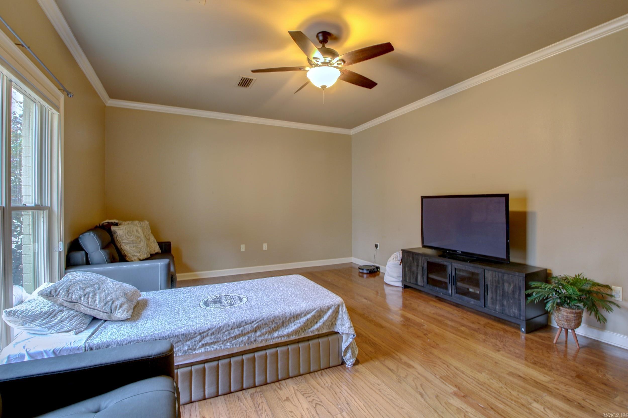 OAKWOOD ESTATES - Residential