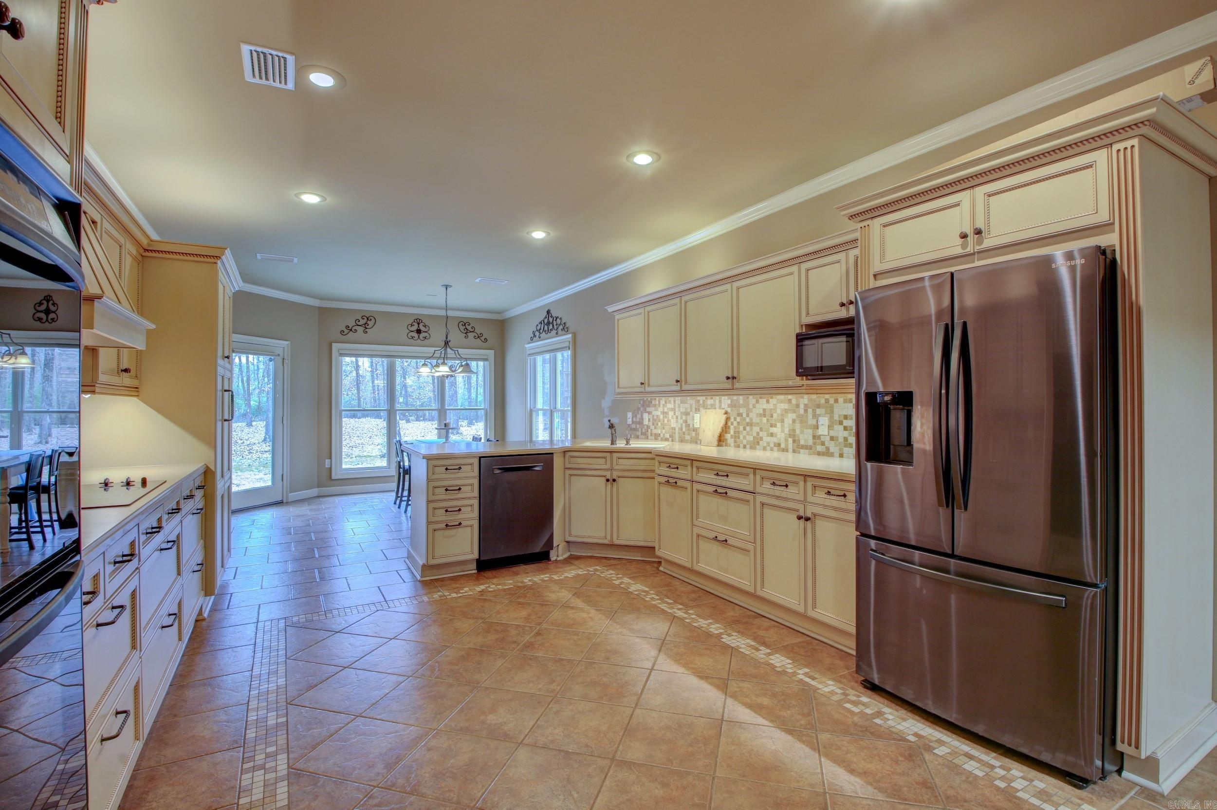 OAKWOOD ESTATES - Residential