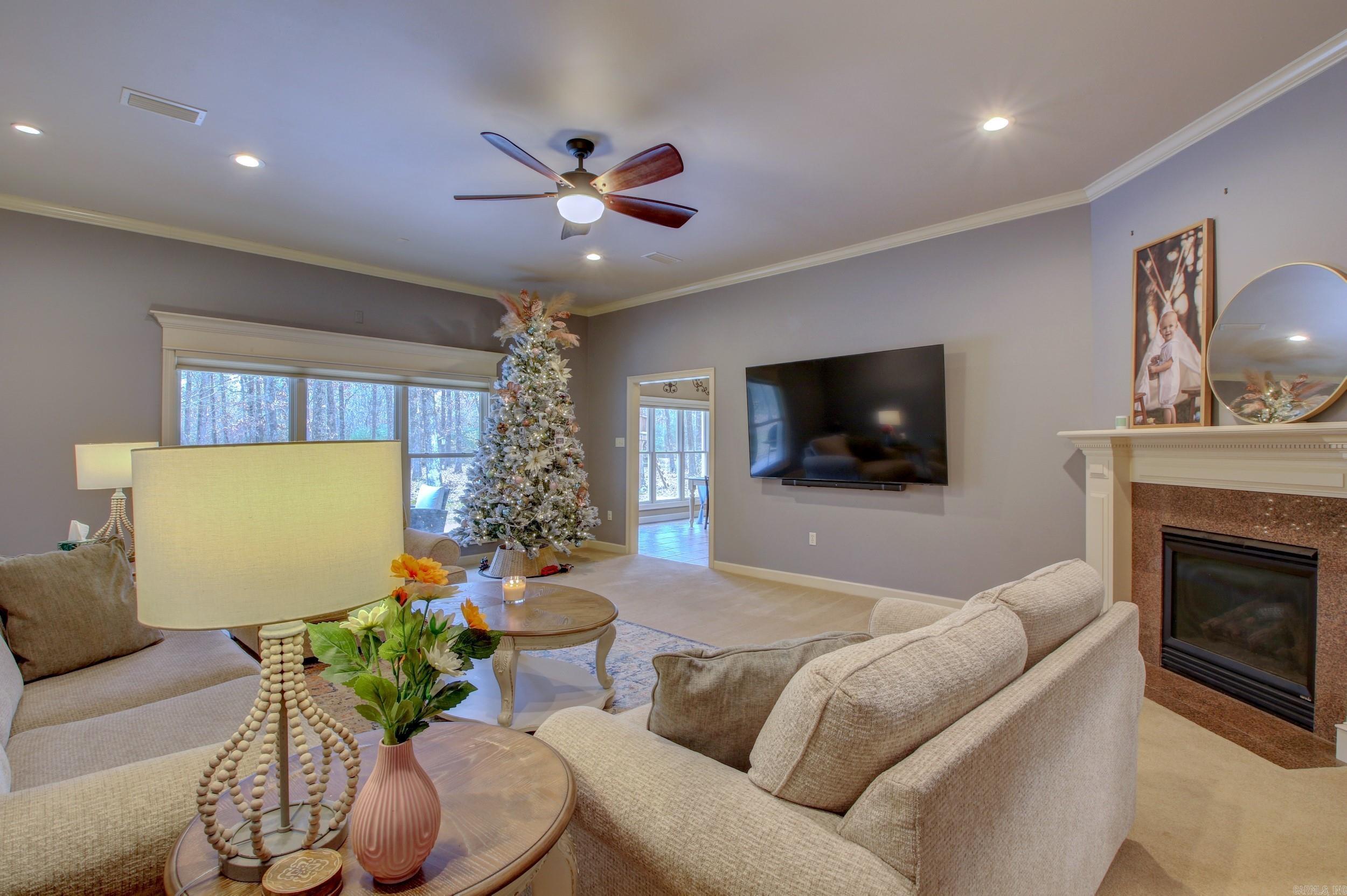 OAKWOOD ESTATES - Residential