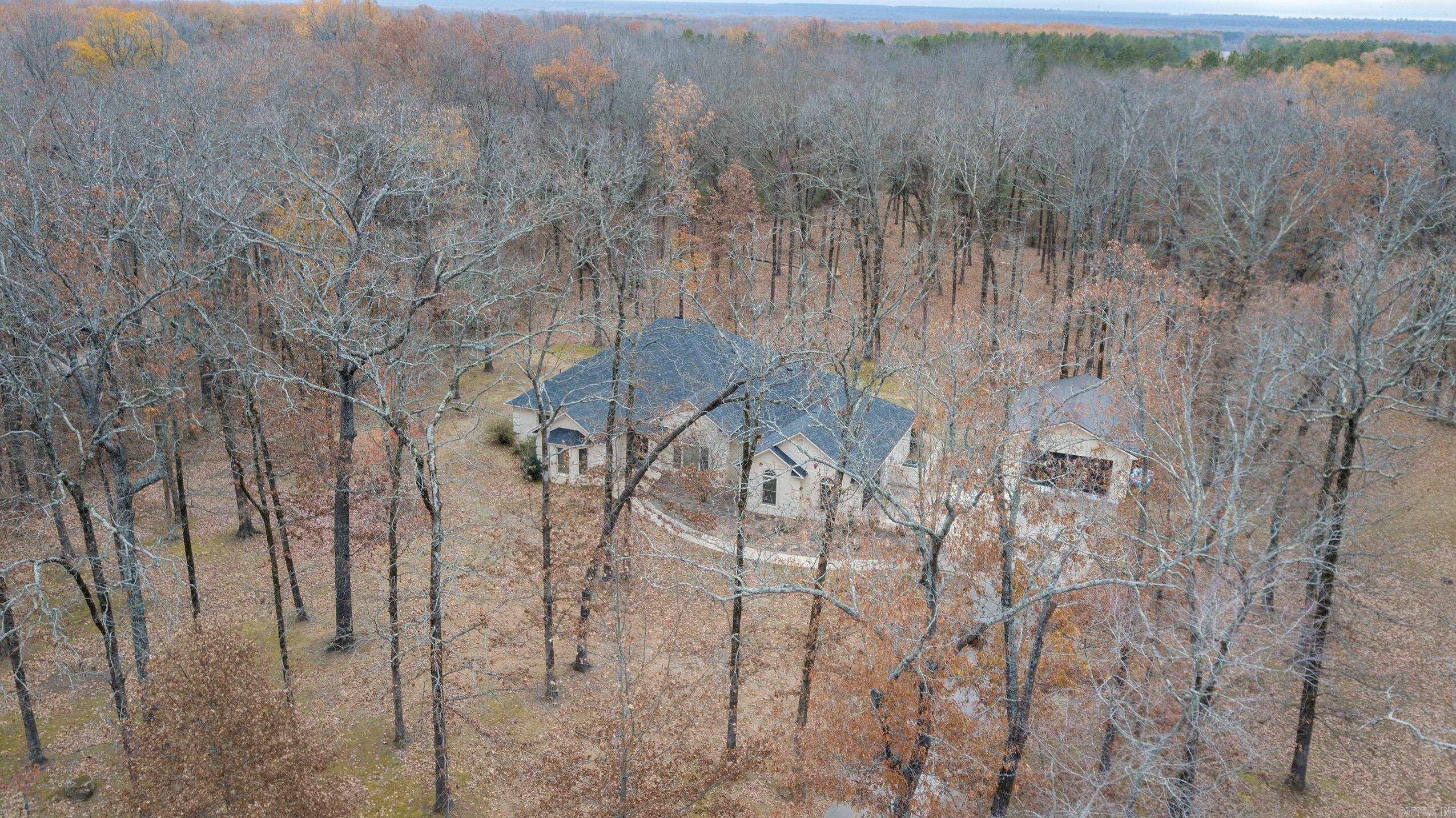 OAKWOOD ESTATES - Residential