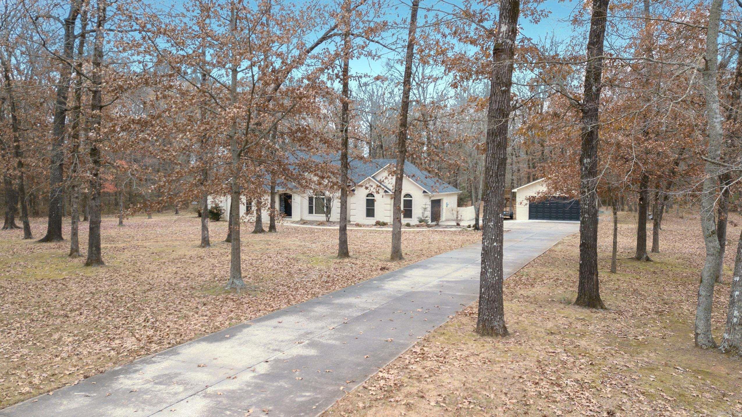 OAKWOOD ESTATES - Residential