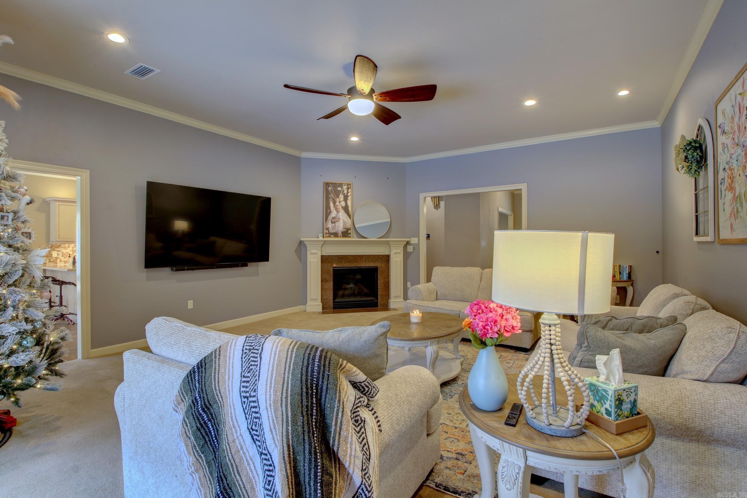 OAKWOOD ESTATES - Residential