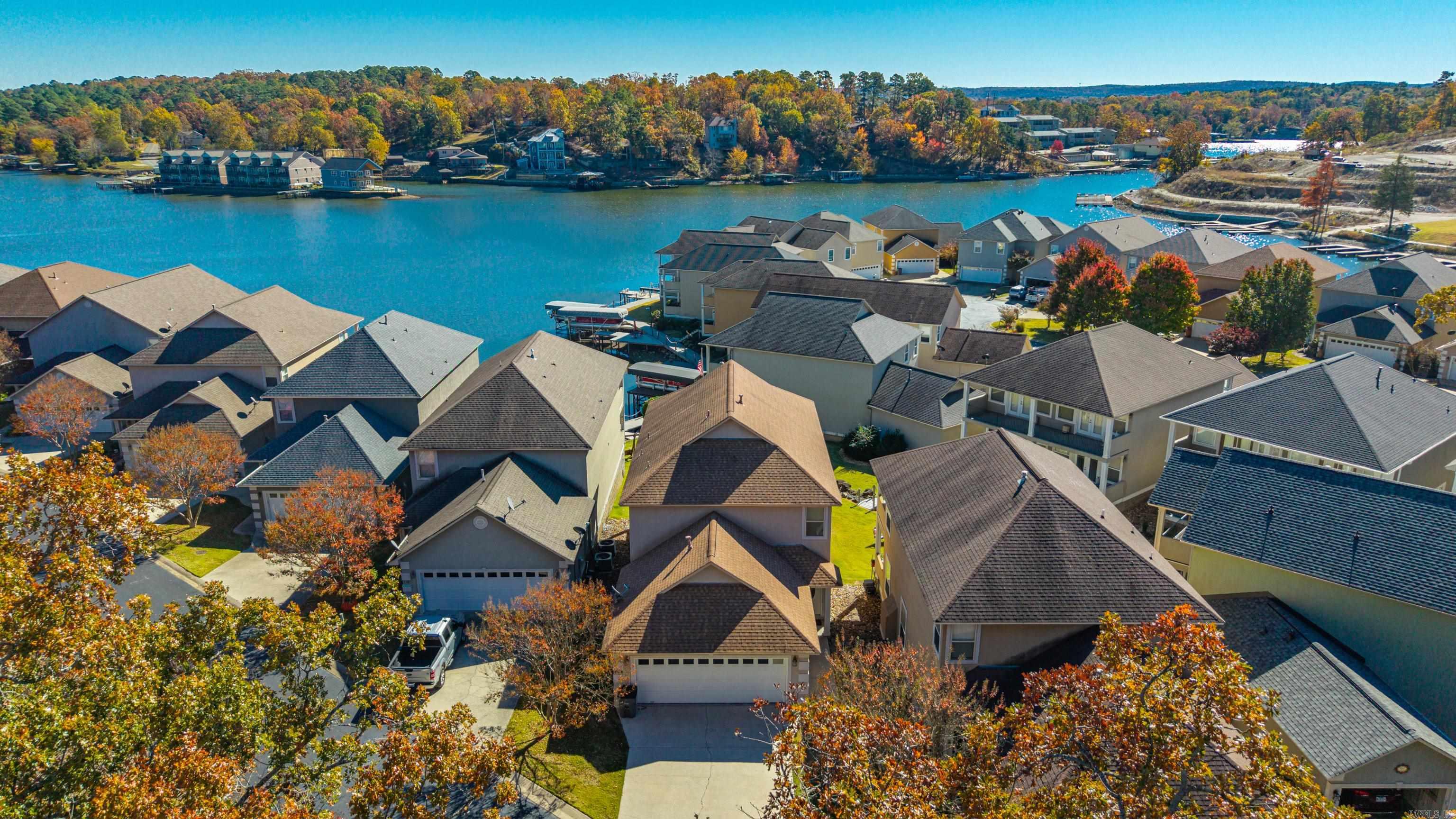 LIGHTHOUSE COVE - Residential