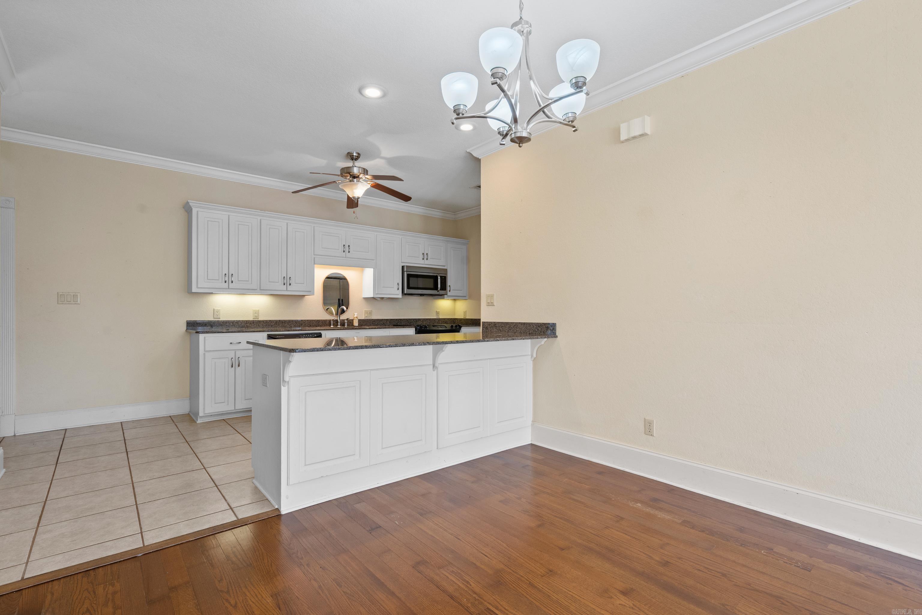 LIGHTHOUSE COVE - Residential