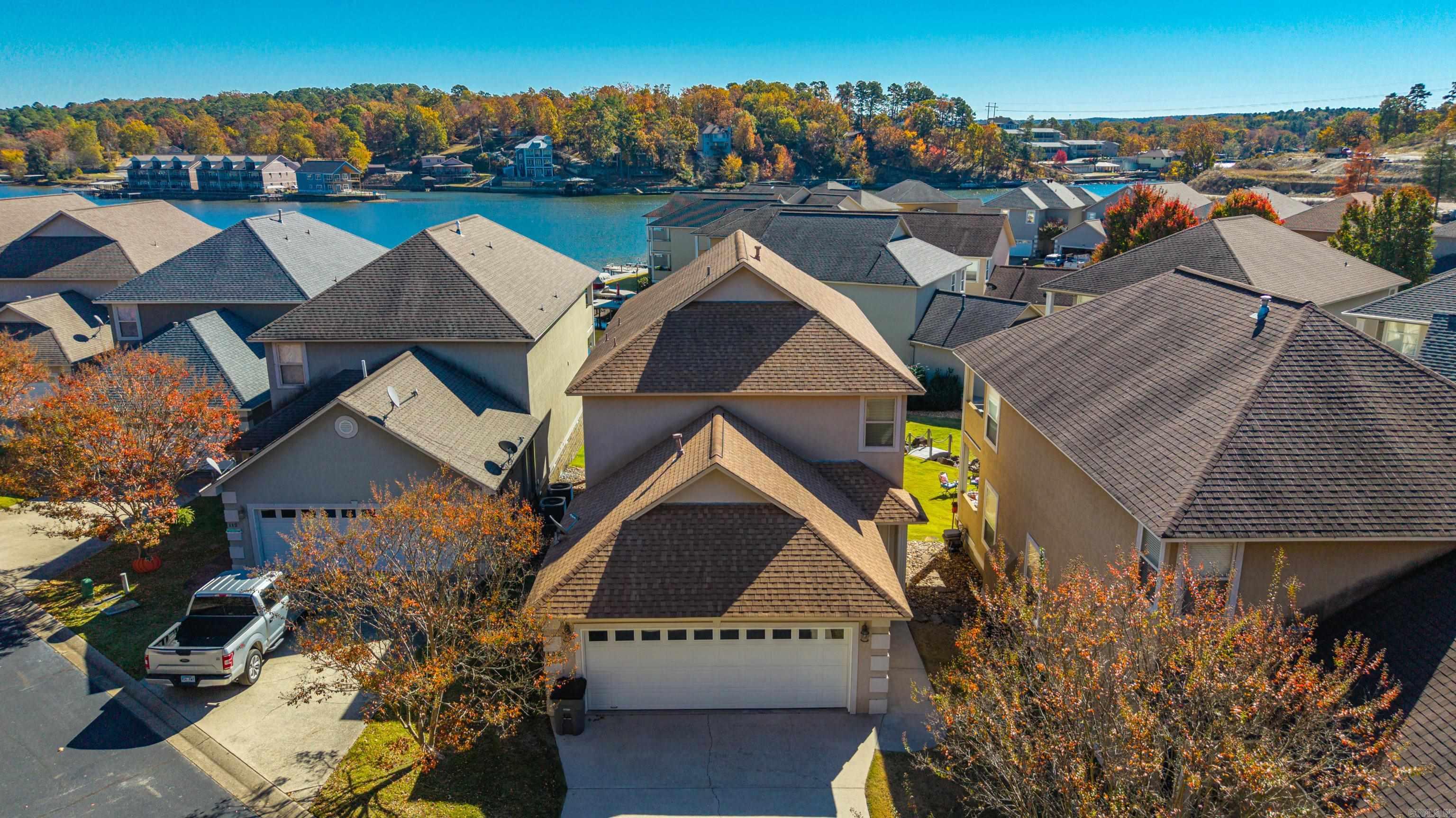 LIGHTHOUSE COVE - Residential