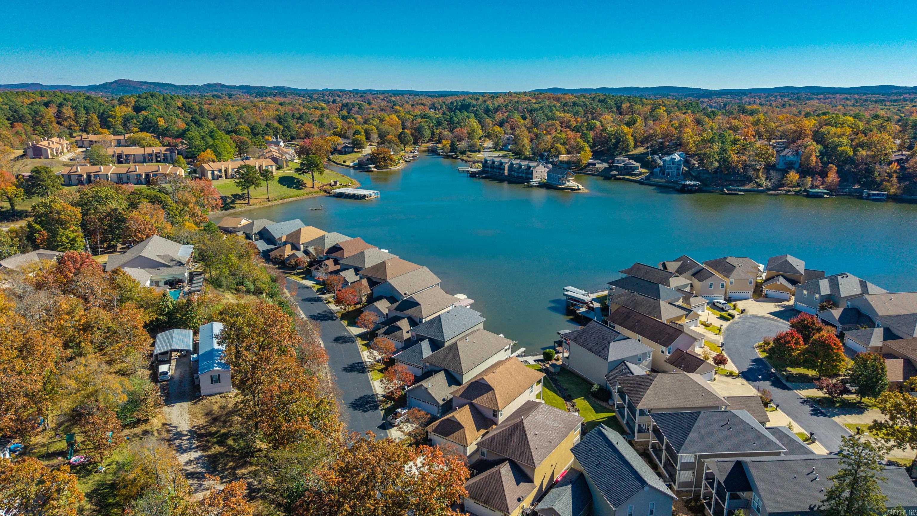 LIGHTHOUSE COVE - Residential