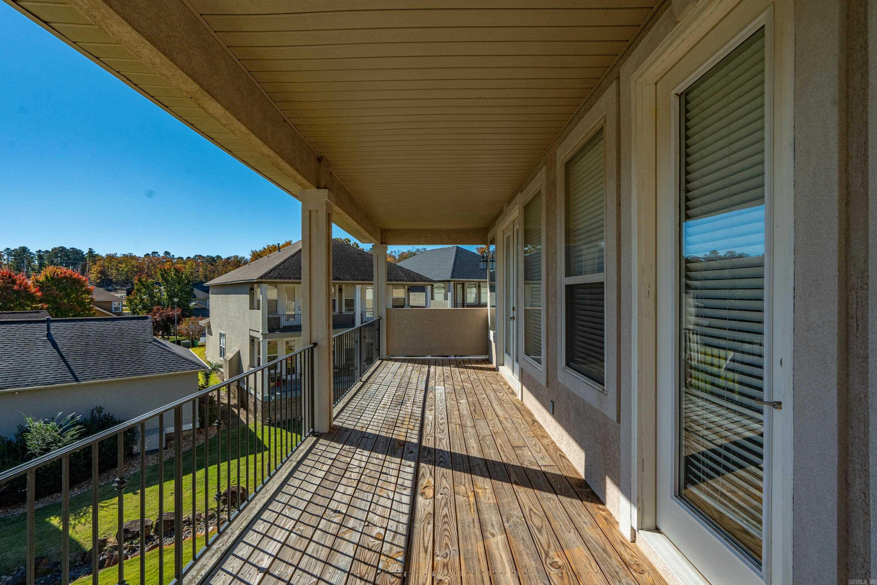 LIGHTHOUSE COVE - Residential