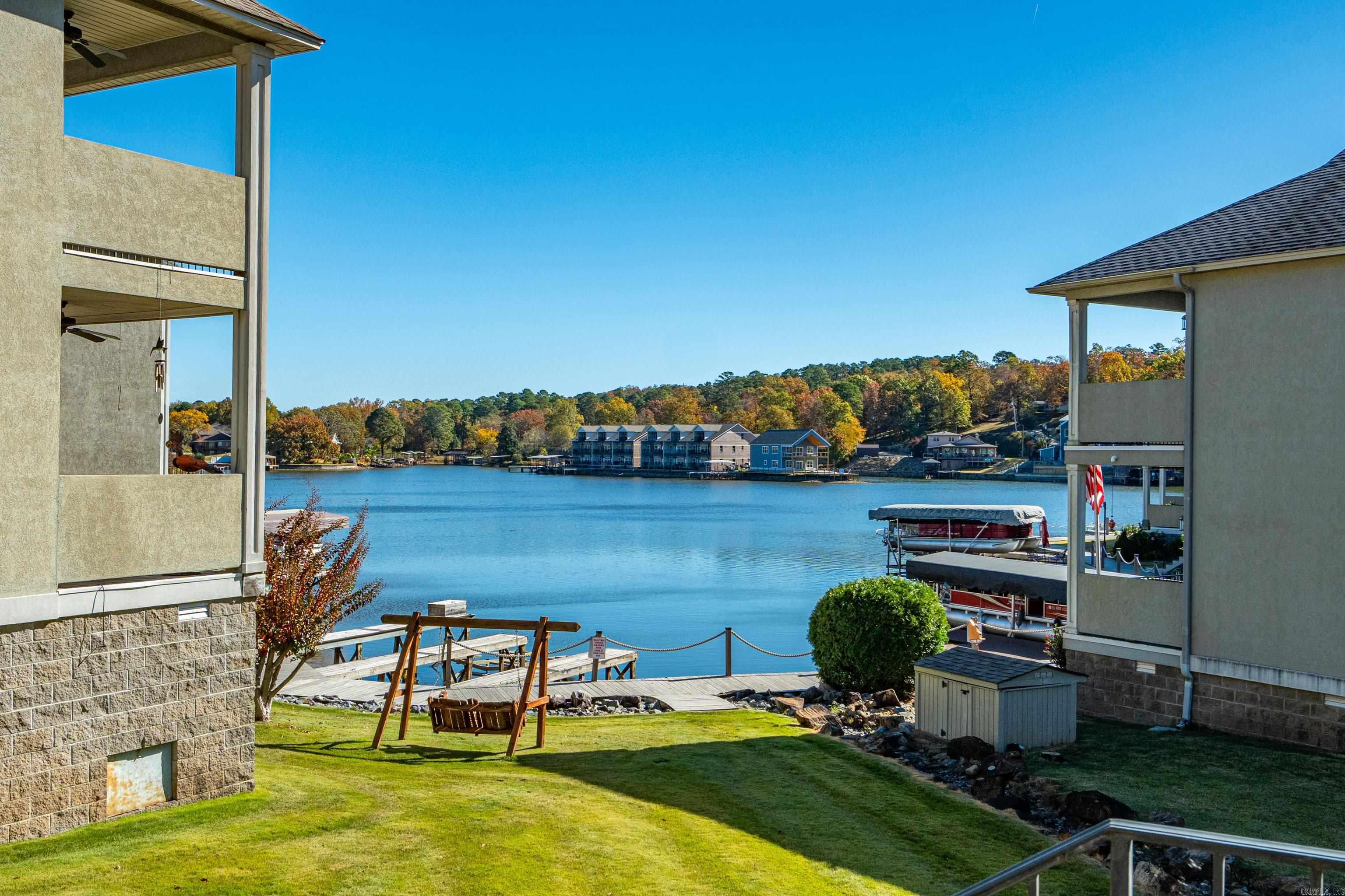 LIGHTHOUSE COVE - Residential