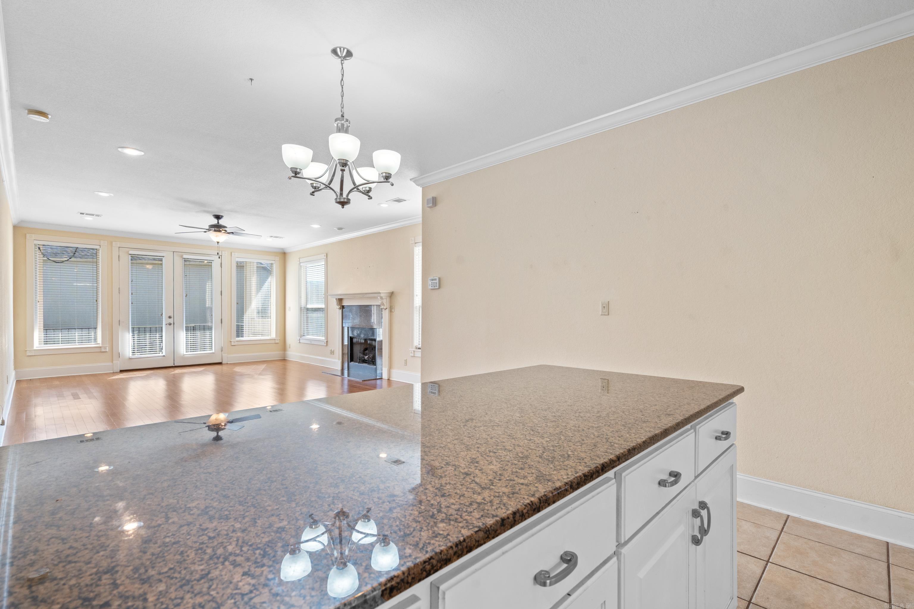 LIGHTHOUSE COVE - Residential