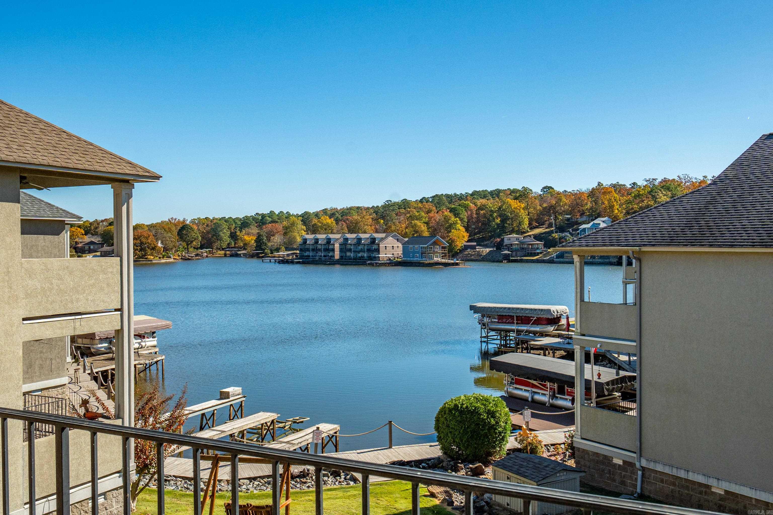 LIGHTHOUSE COVE - Residential