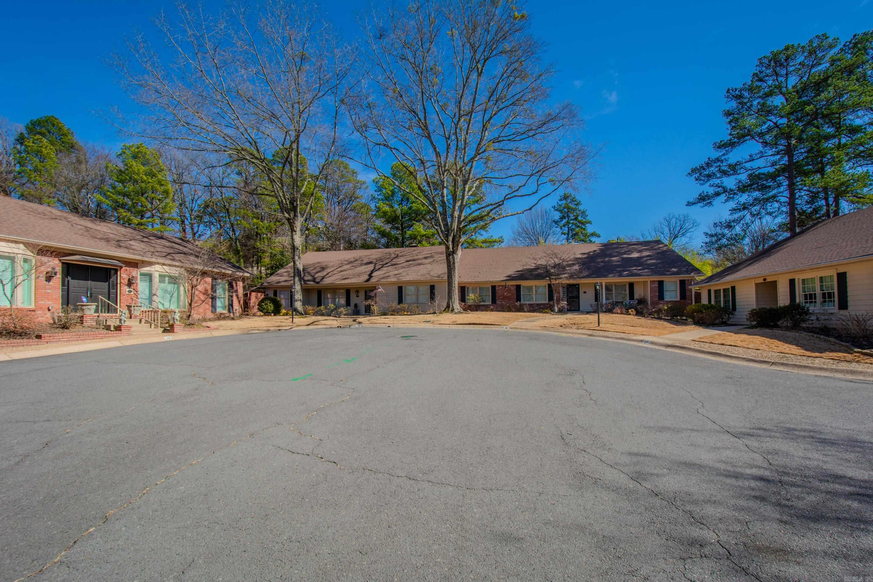 COUNTRY PLACE HPR - Residential