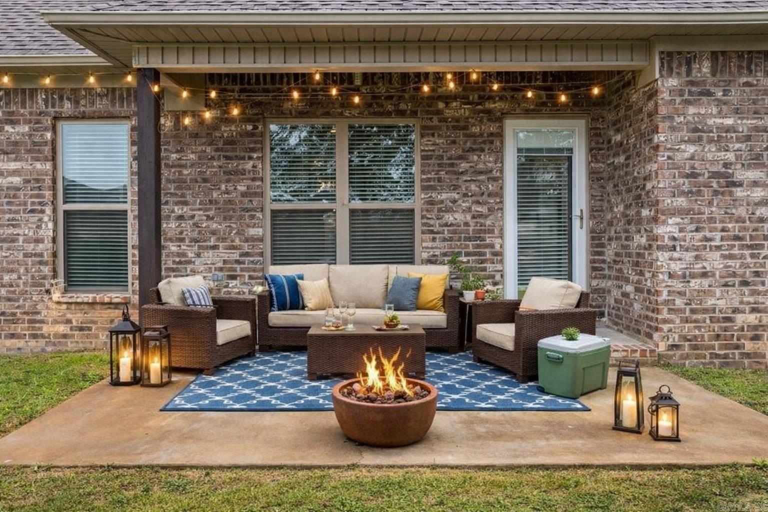 East Meadows - Residential