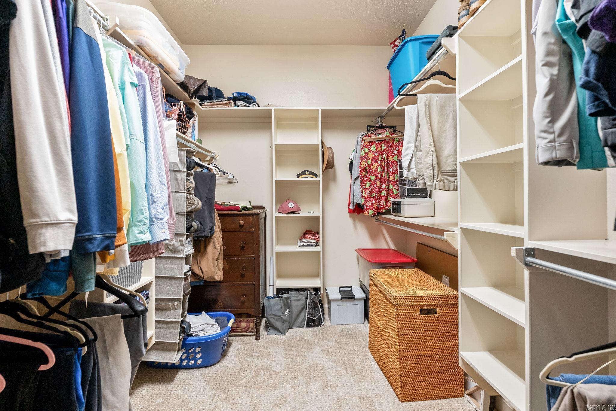 SOUTHWIND - Residential