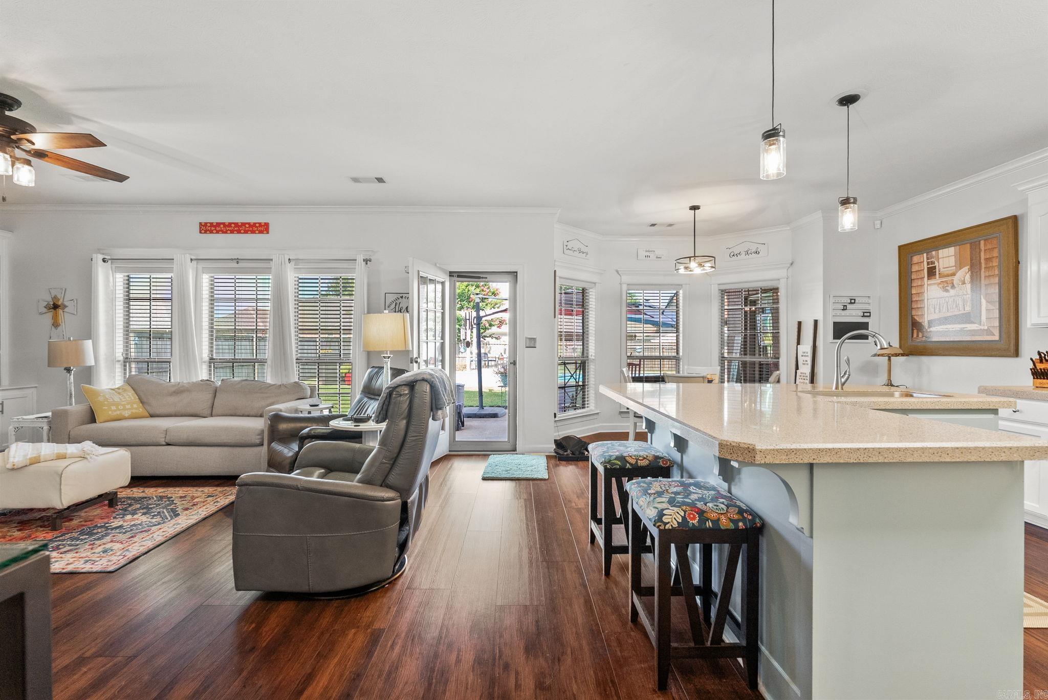 SOUTHWIND - Residential