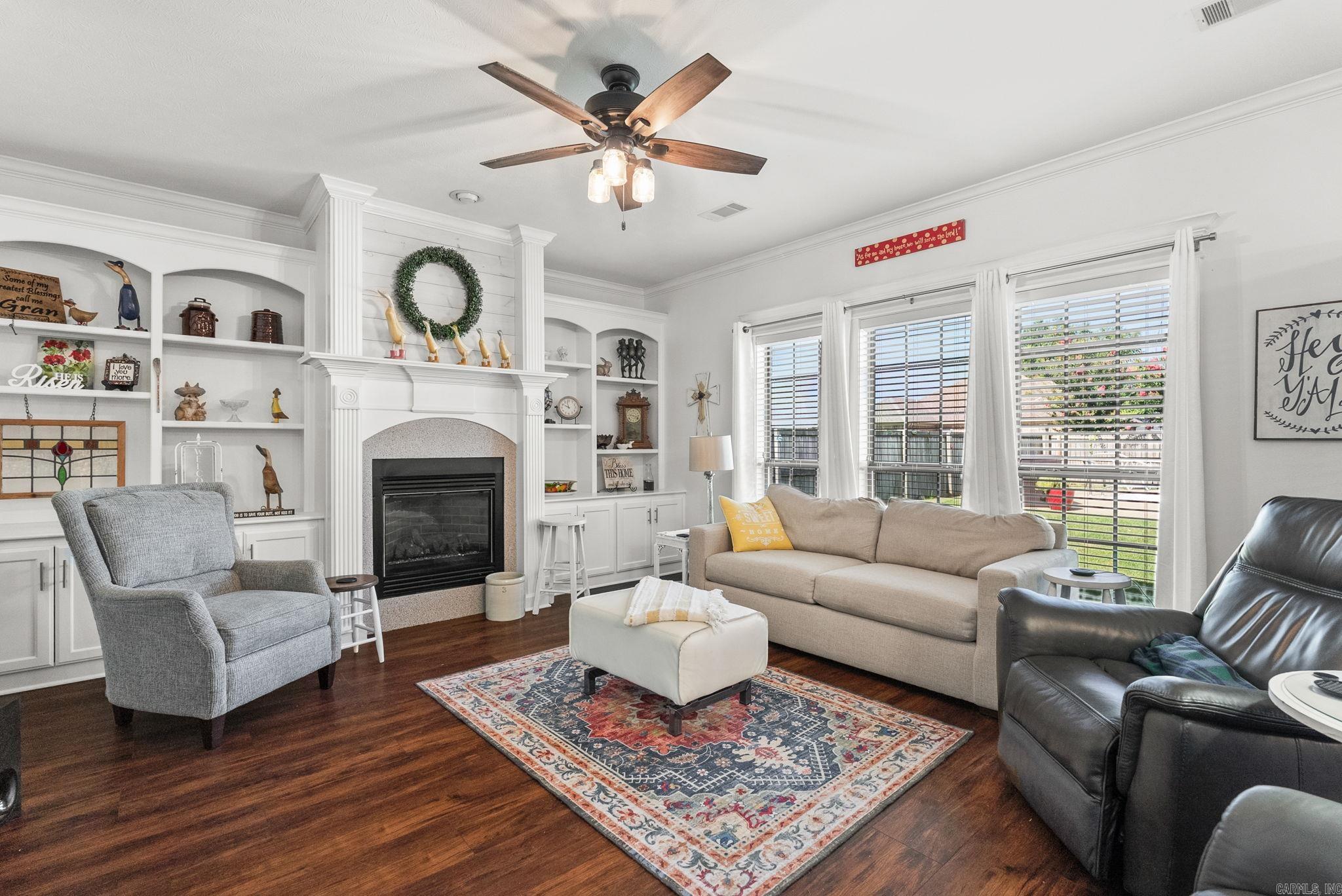 SOUTHWIND - Residential