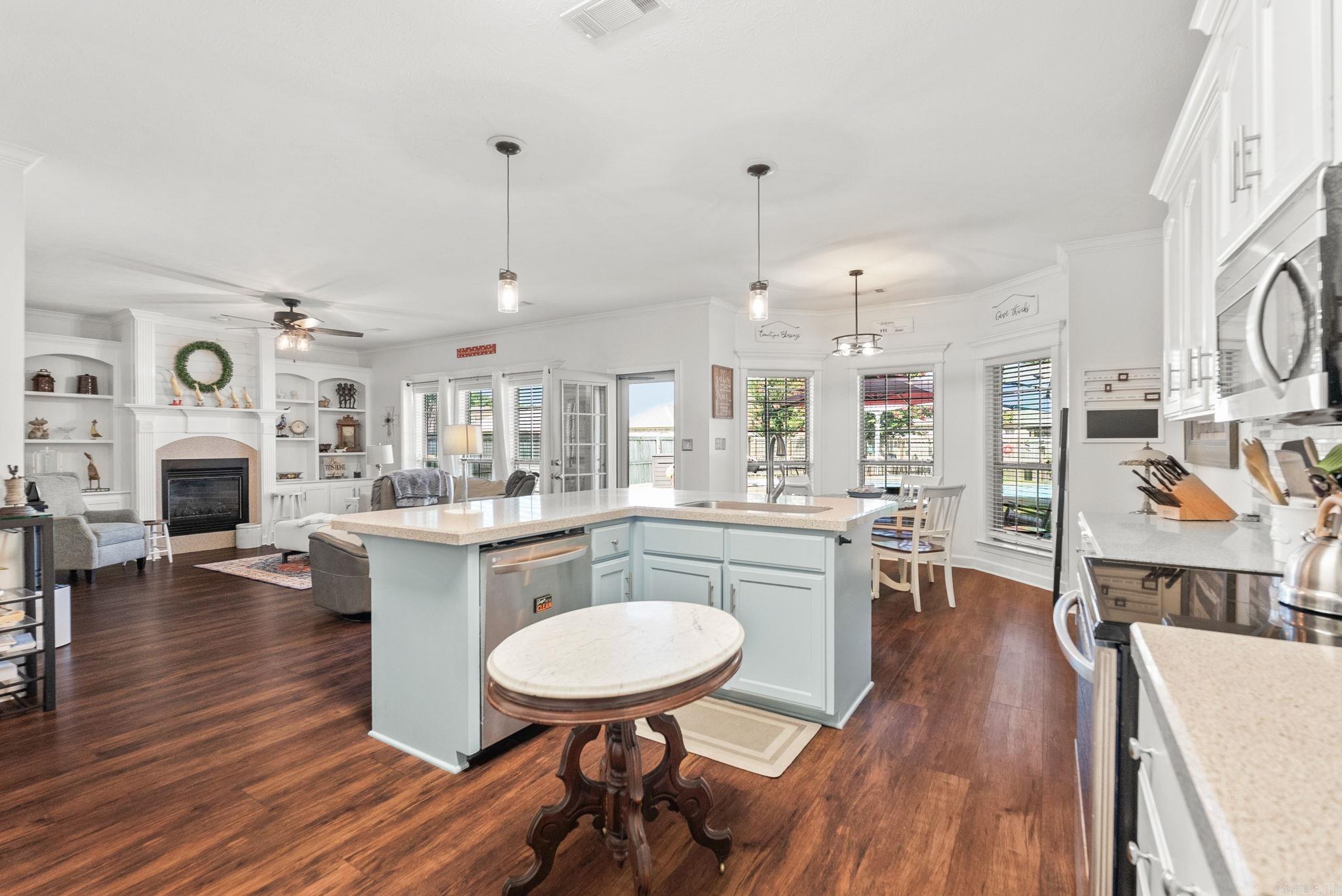 SOUTHWIND - Residential