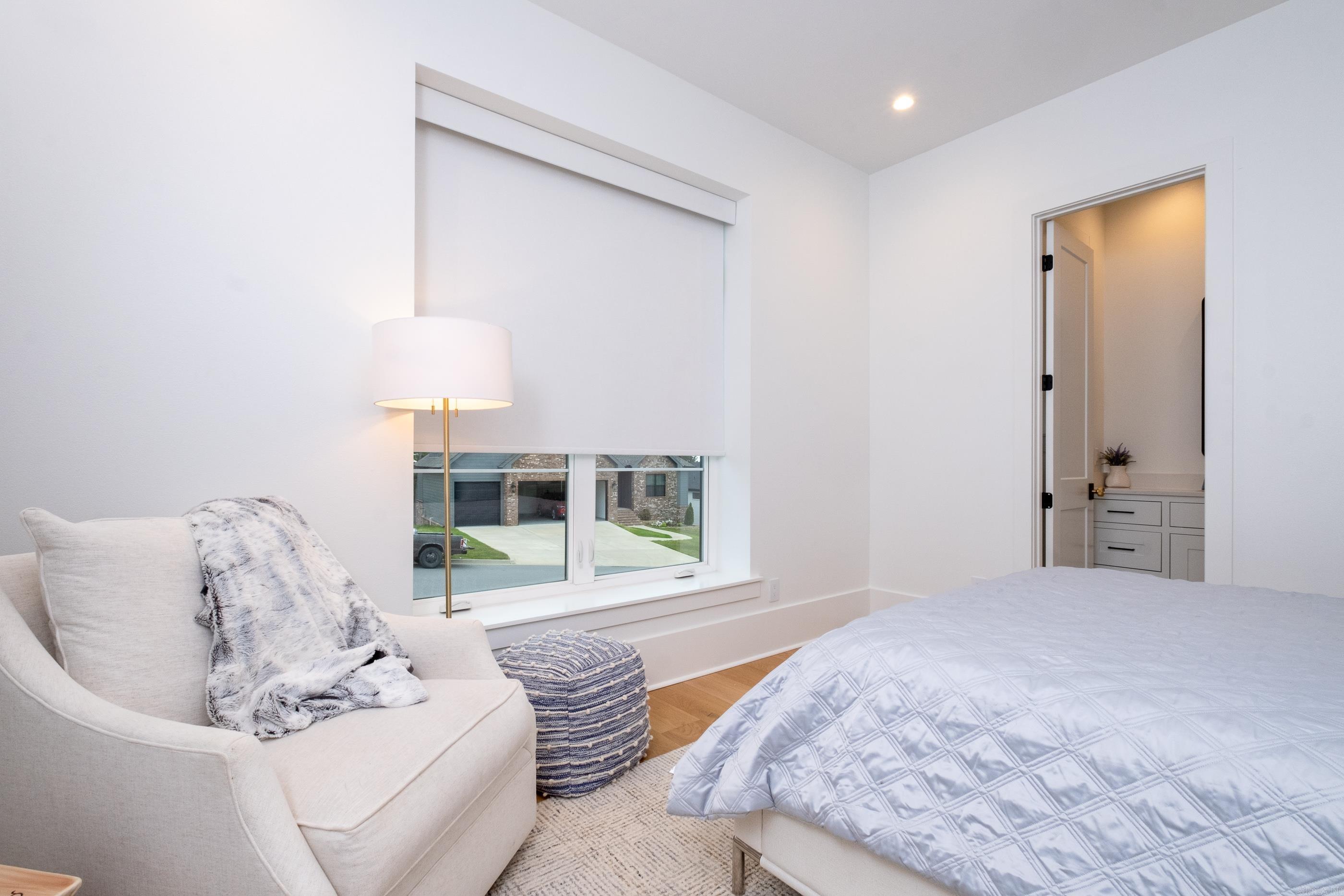 CHENAL VALLEY "FALSTONE COURT" - Residential