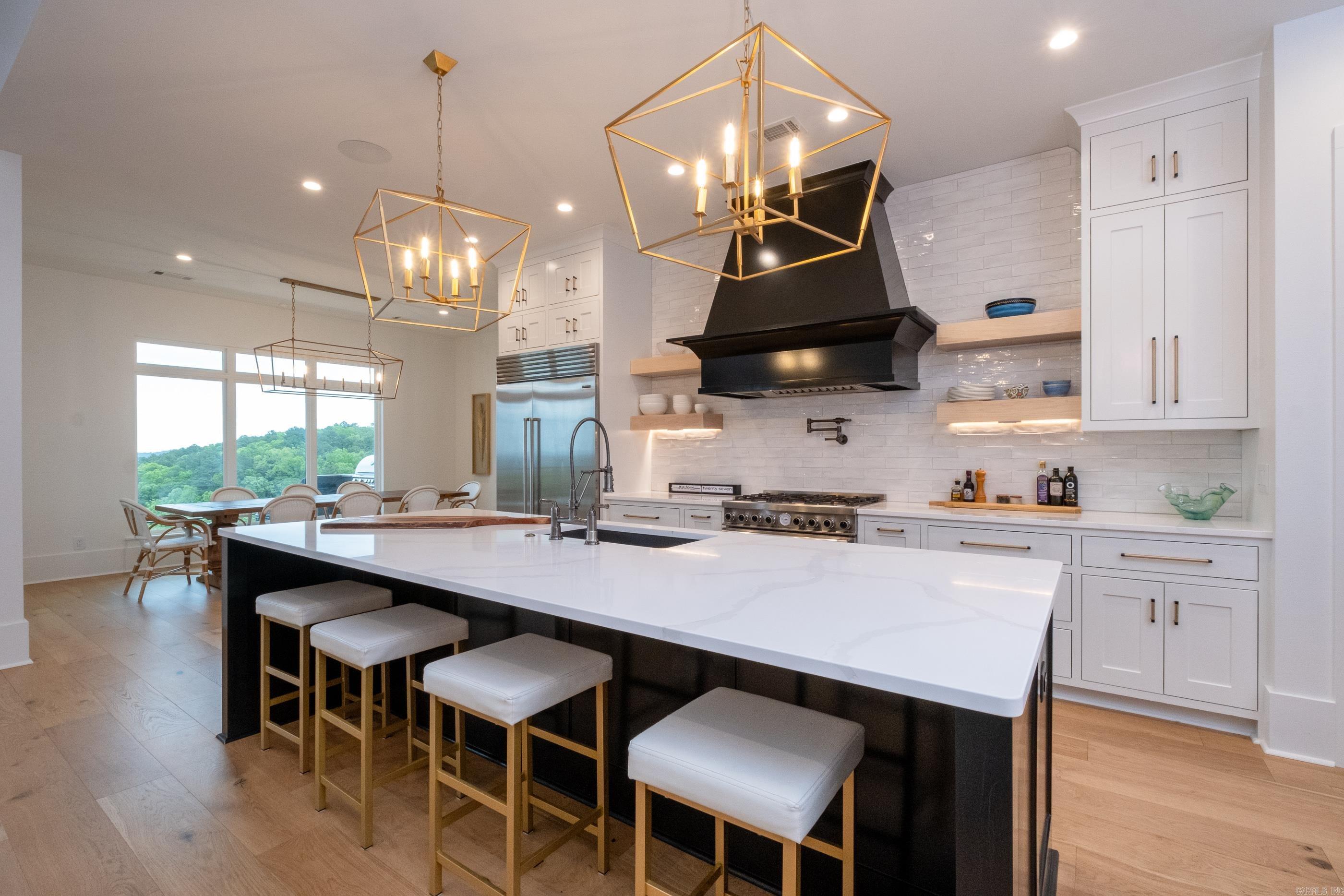 CHENAL VALLEY "FALSTONE COURT" - Residential