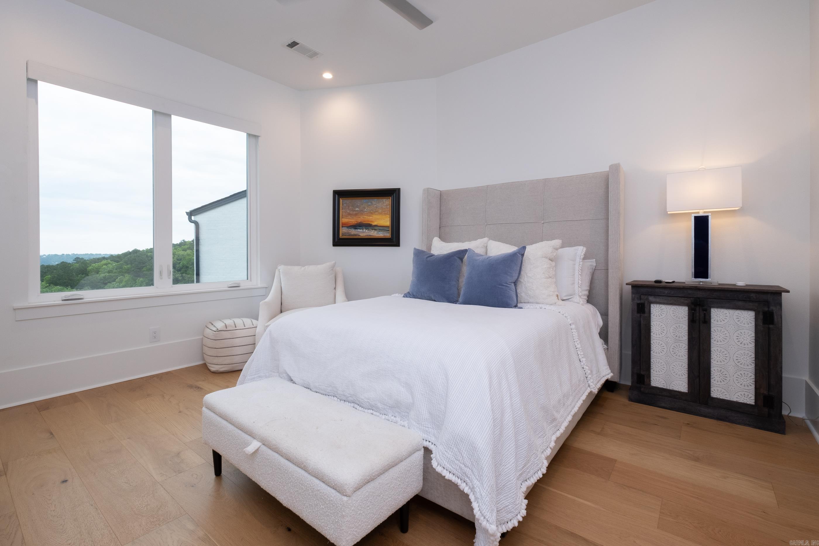 CHENAL VALLEY "FALSTONE COURT" - Residential