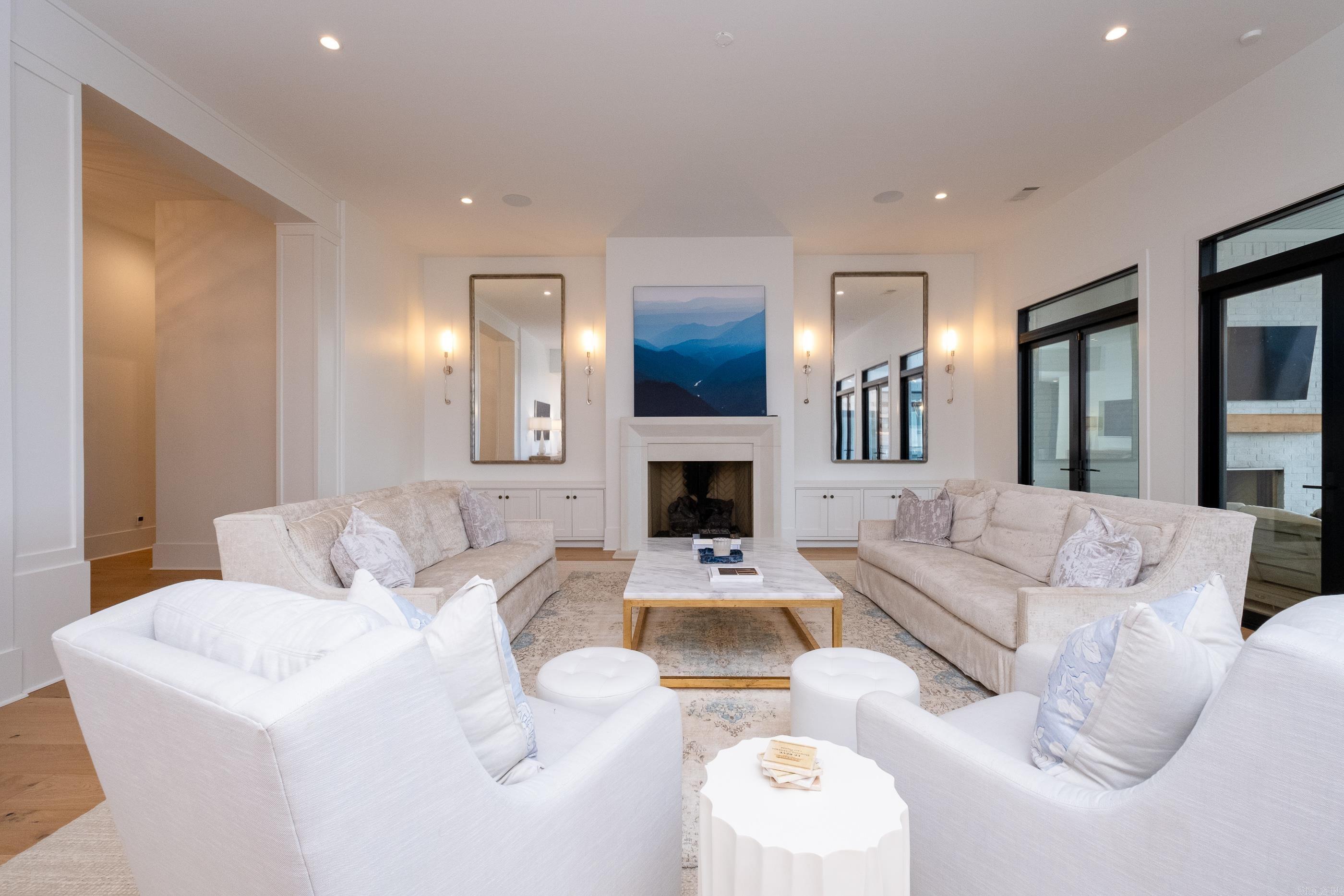 CHENAL VALLEY "FALSTONE COURT" - Residential